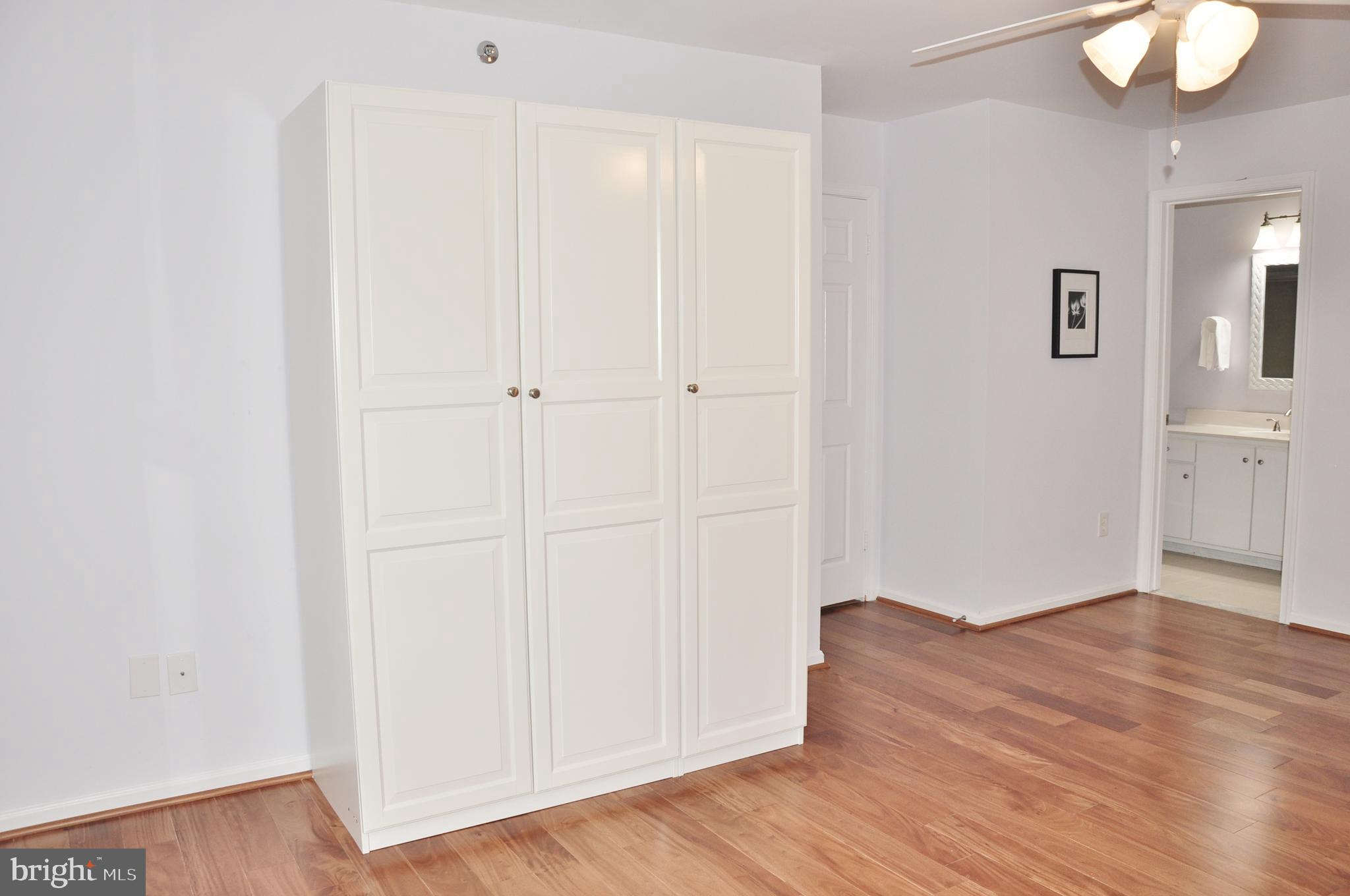 RAINFLOWER/LOVETON - Residential