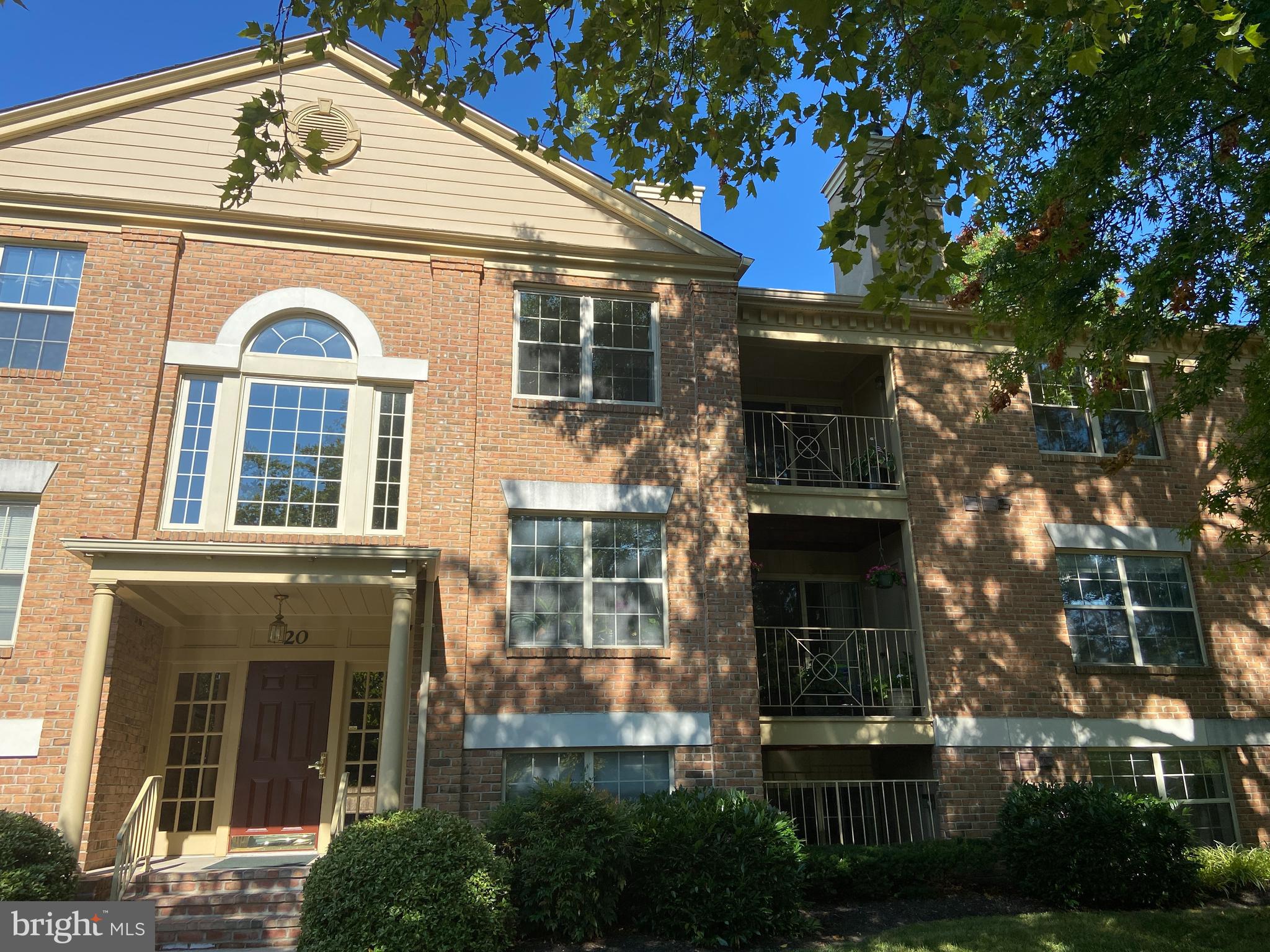 RAINFLOWER/LOVETON - Residential