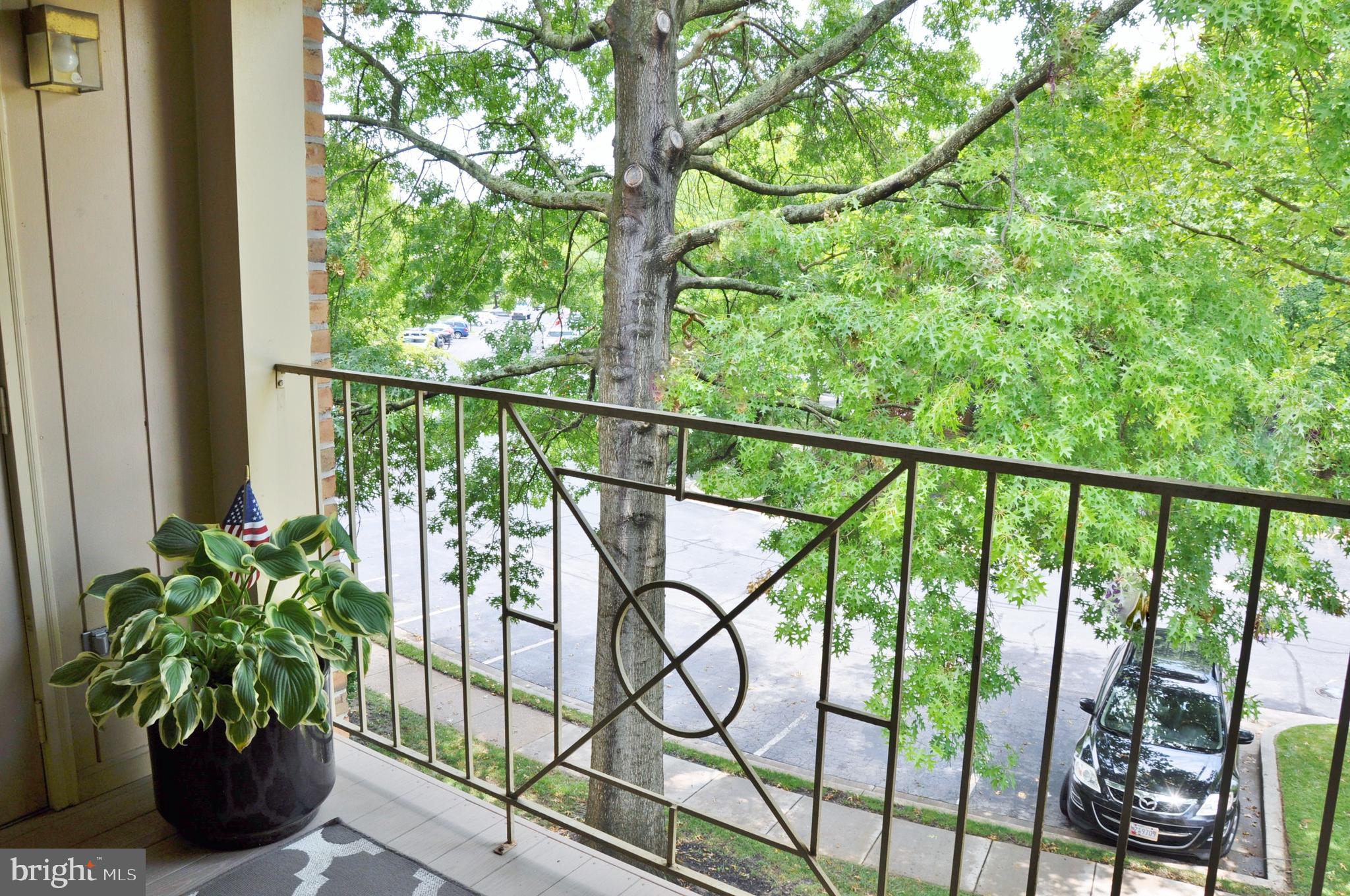 RAINFLOWER/LOVETON - Residential