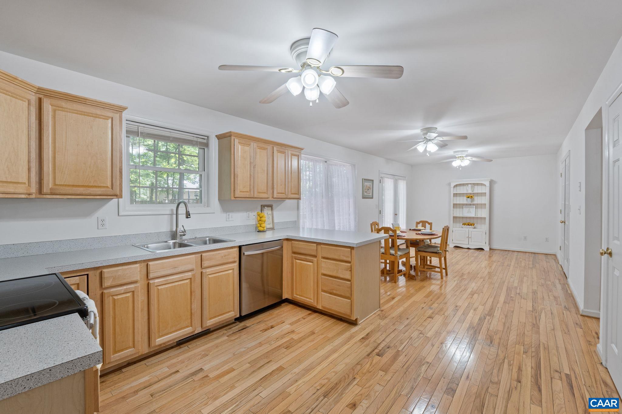 LAKE MONTICELLO - Residential