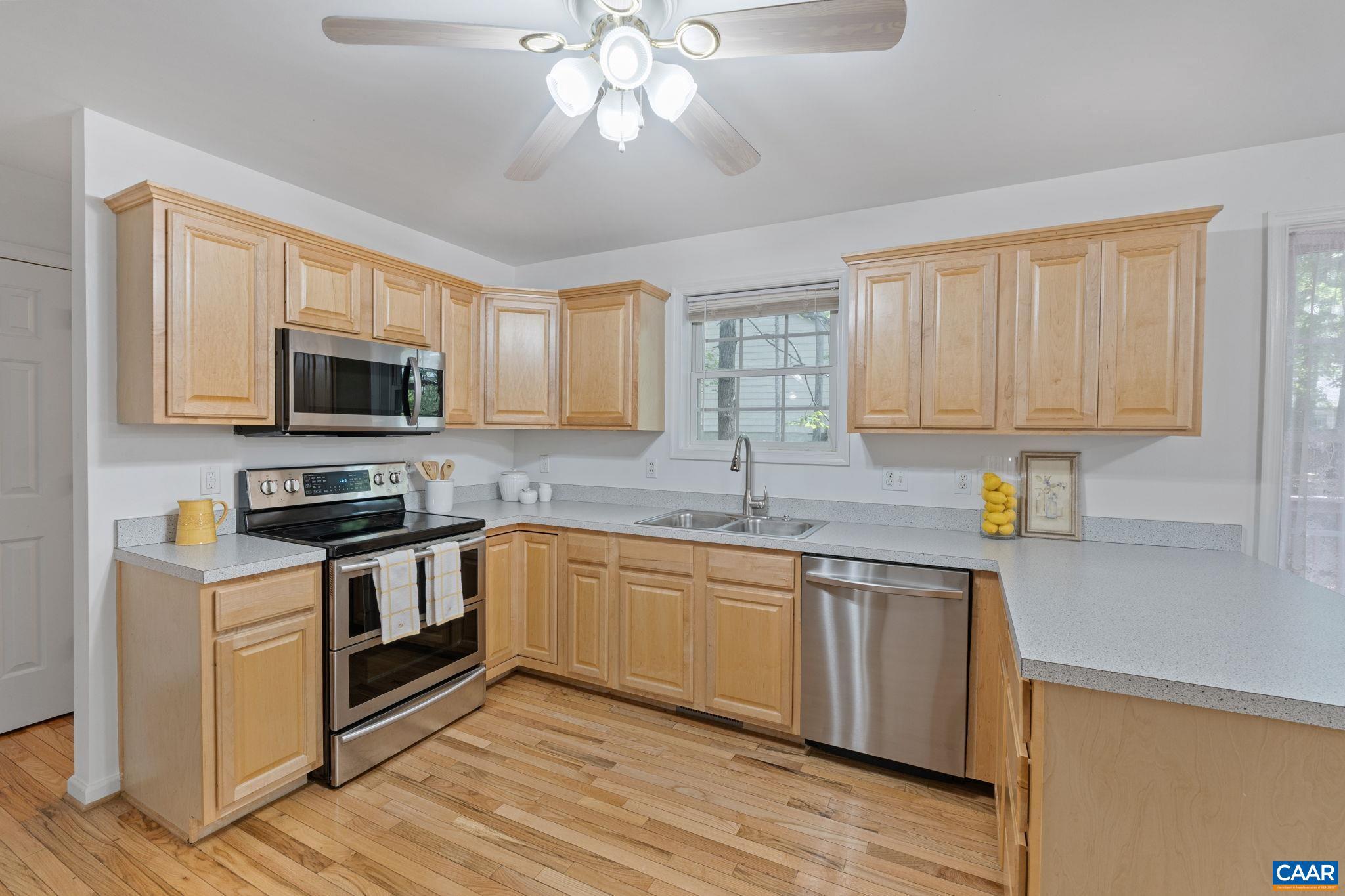 1 WEST LAKE FOREST DR