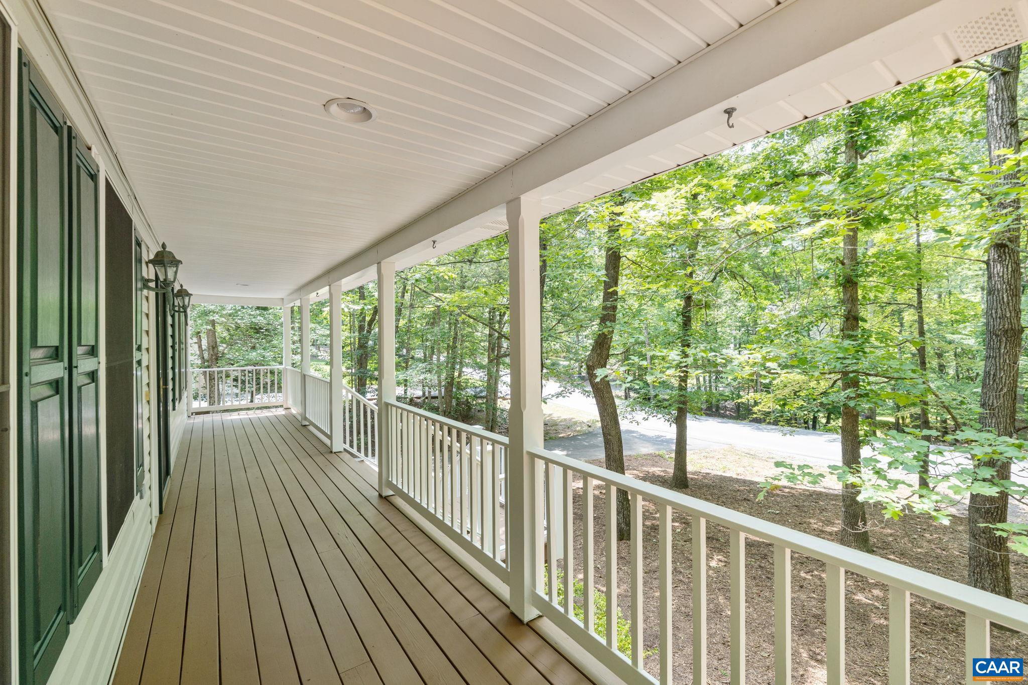 LAKE MONTICELLO - Residential