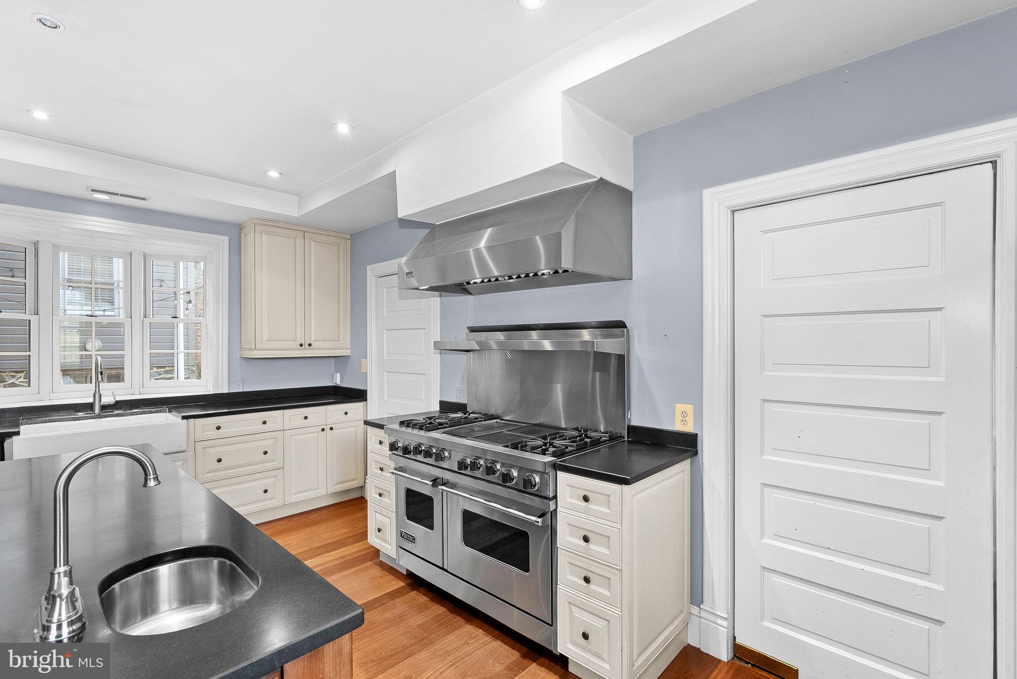 ROSEMONT - Residential