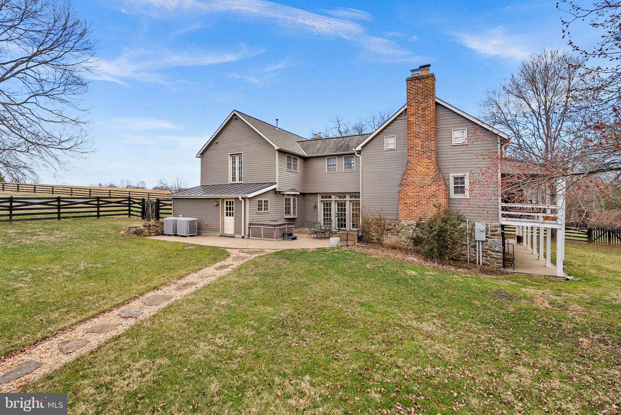 ROSEMONT - Residential