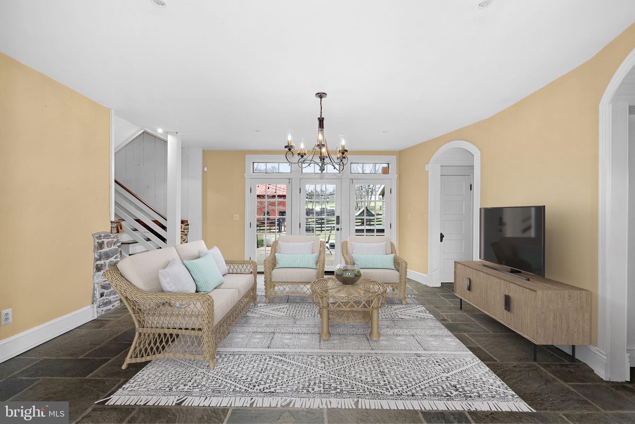 ROSEMONT - Residential