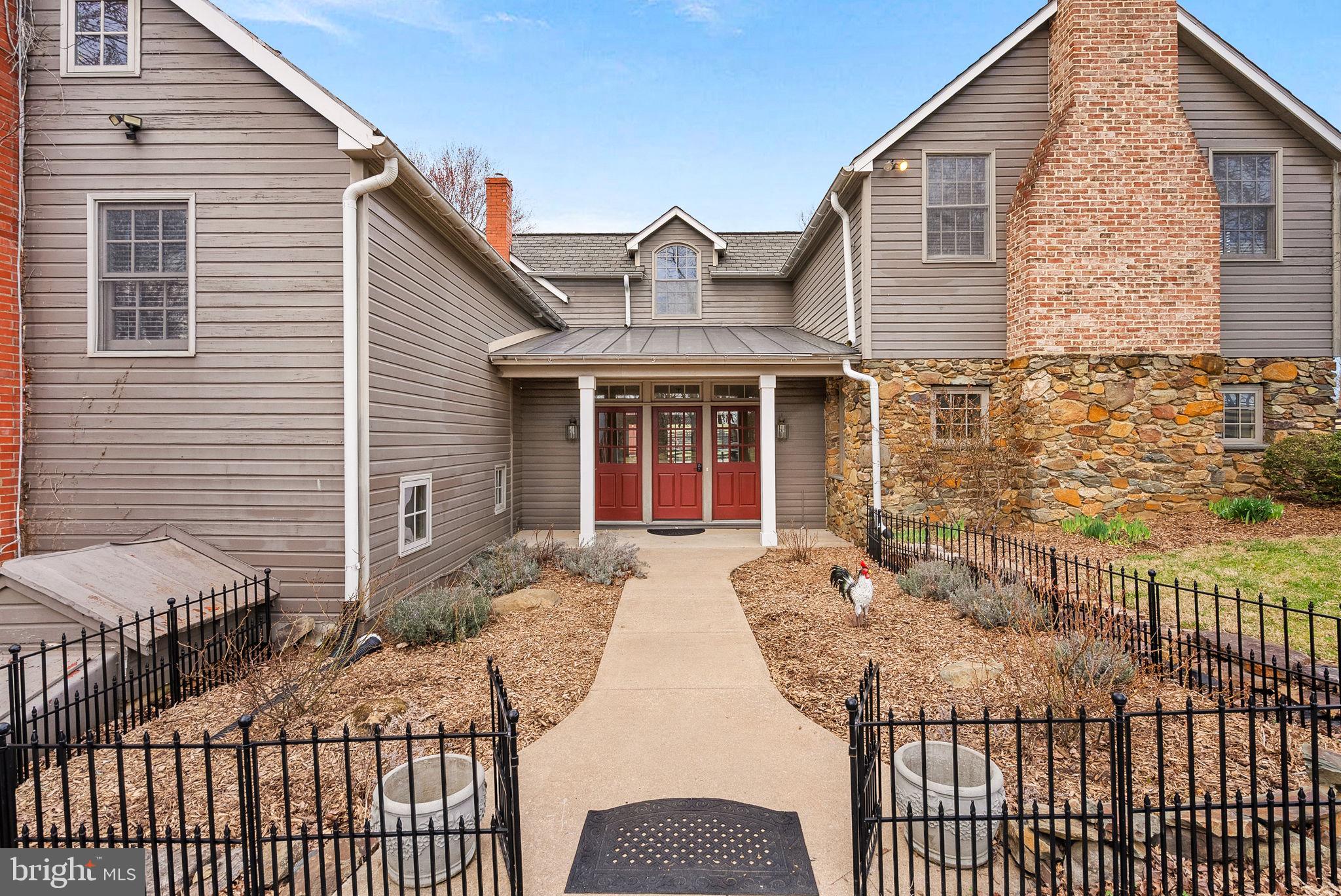 ROSEMONT - Residential