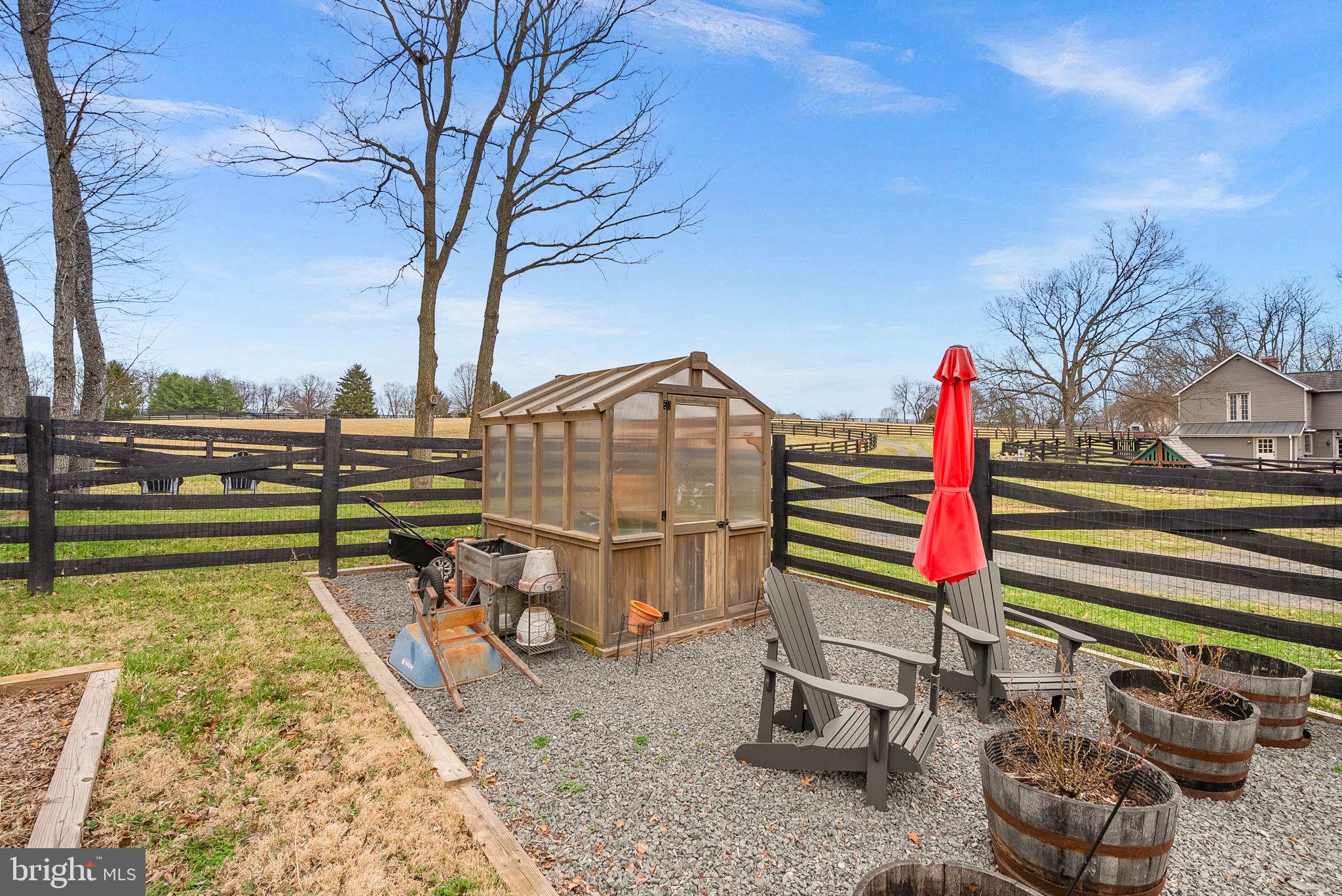 ROSEMONT - Residential