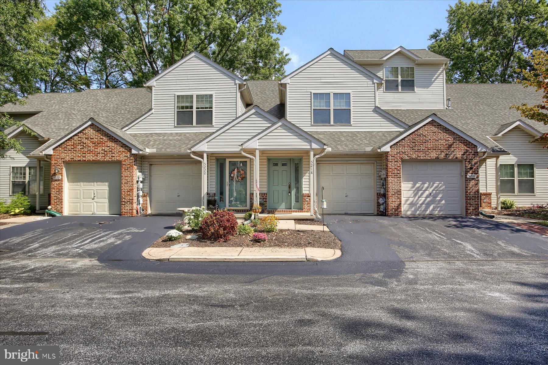 WESLEY MEWS - Residential