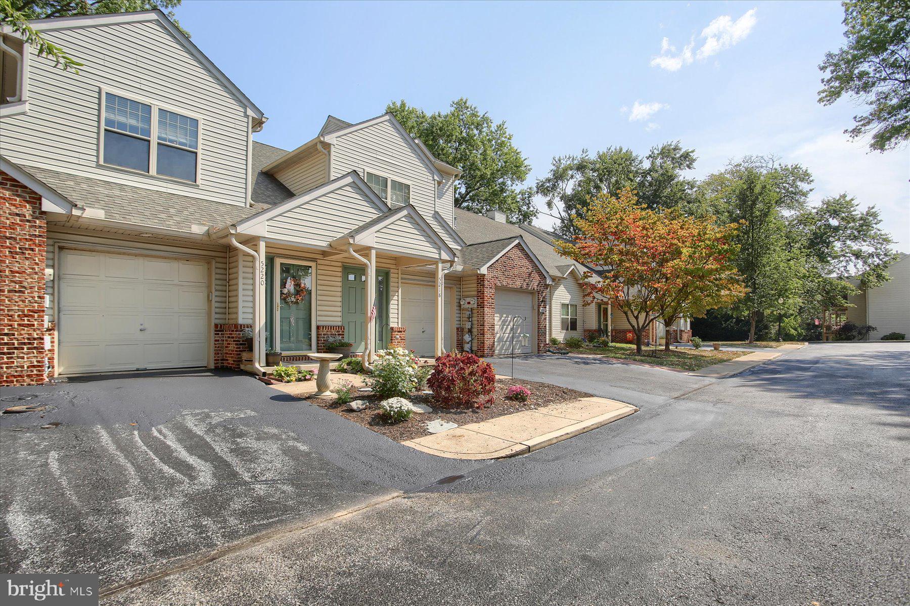 WESLEY MEWS - Residential