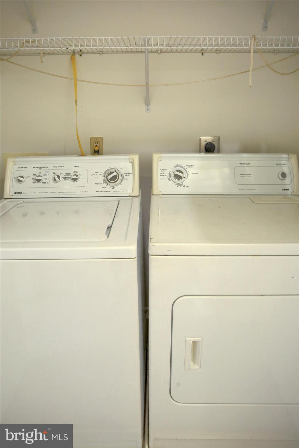 WESLEY MEWS - Residential