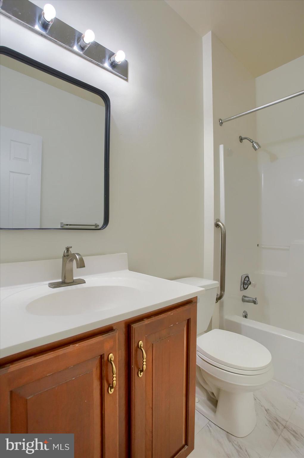 WESLEY MEWS - Residential