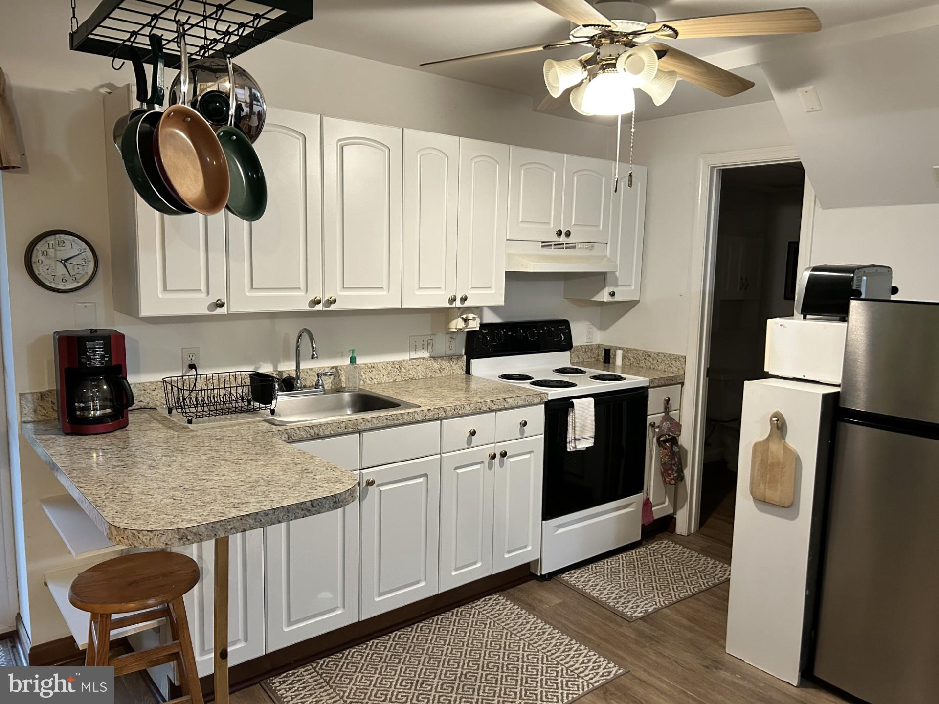 DEALE BEACH - Residential Lease