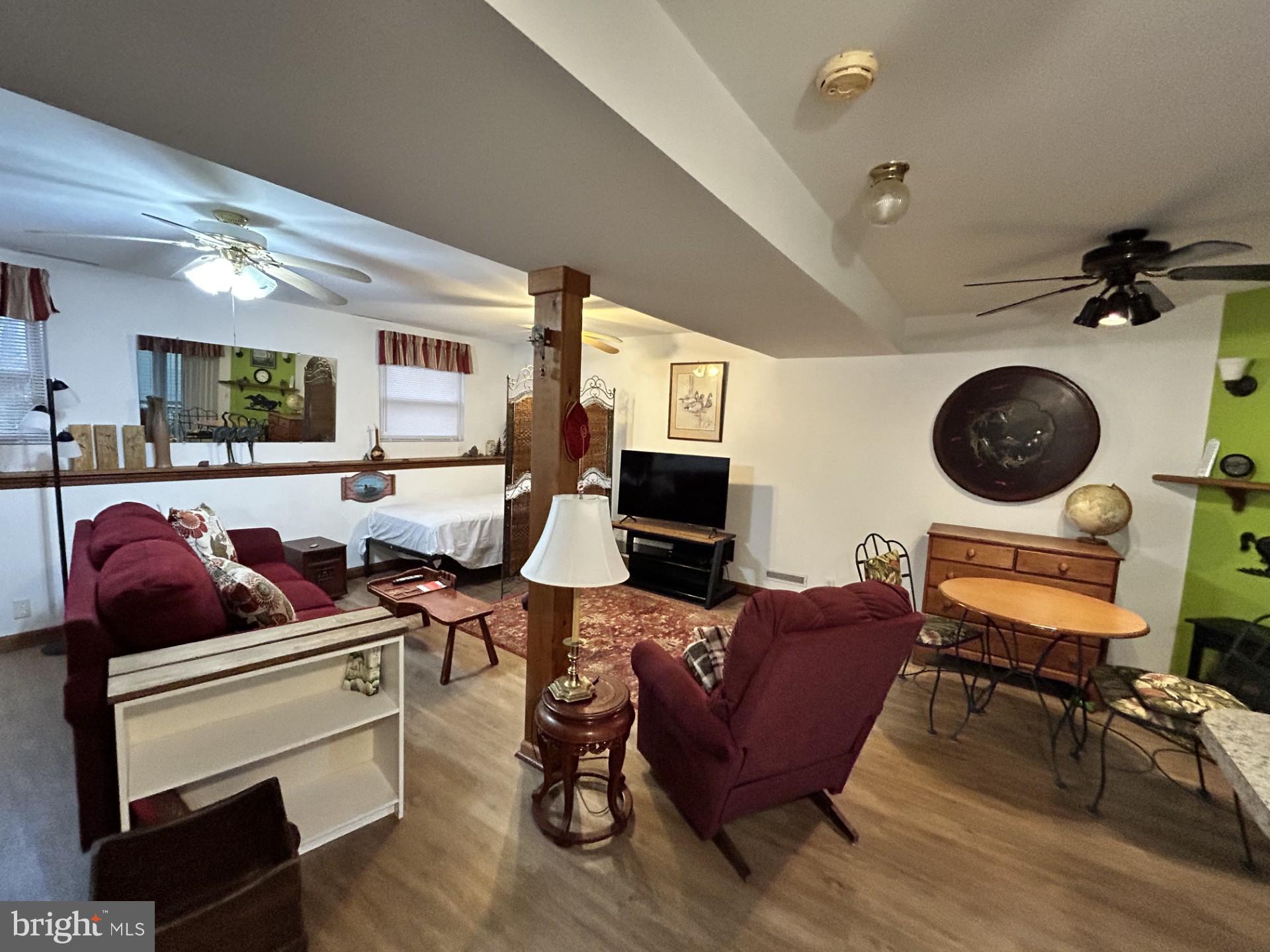 DEALE BEACH - Residential Lease