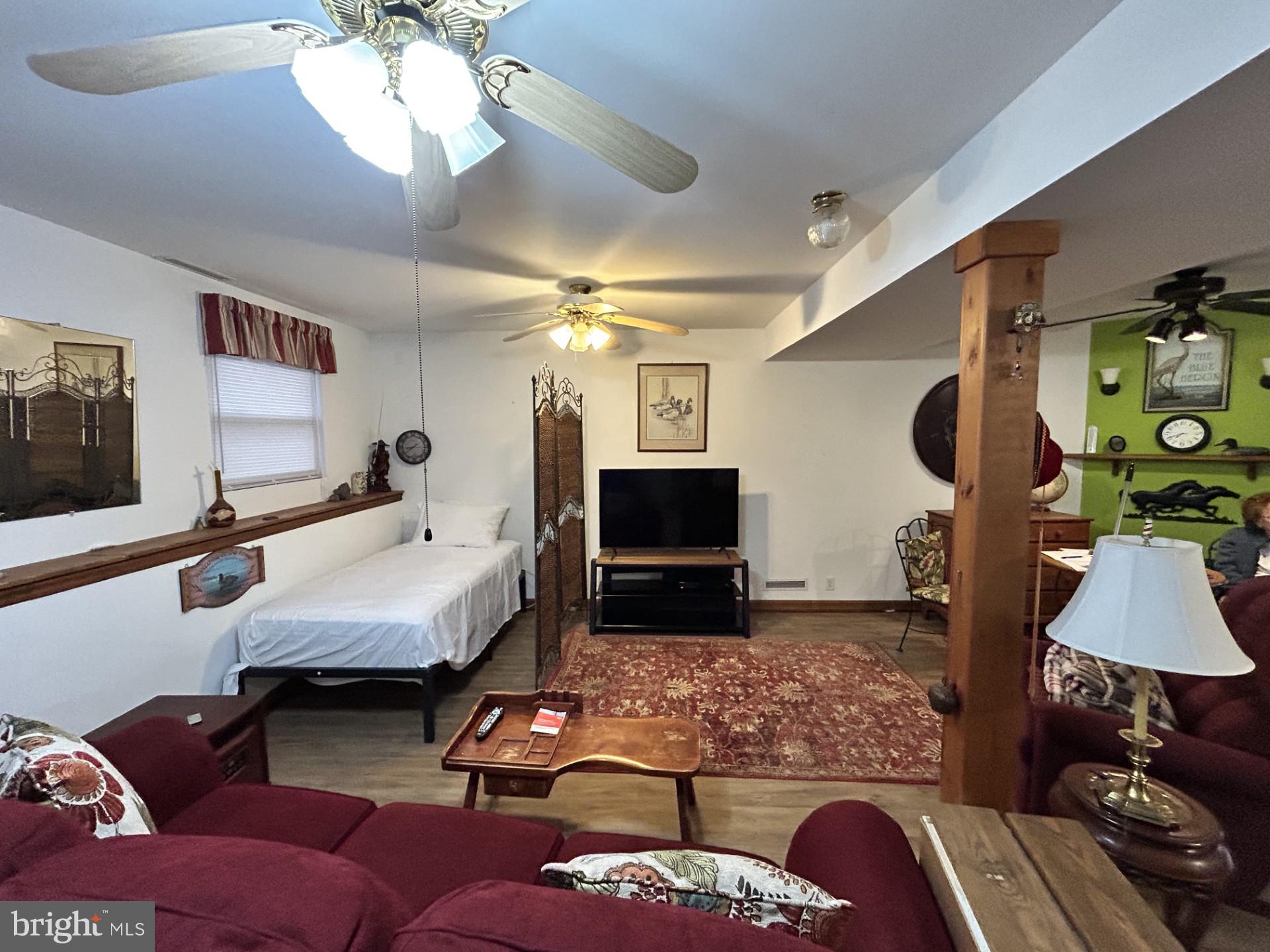 DEALE BEACH - Residential Lease