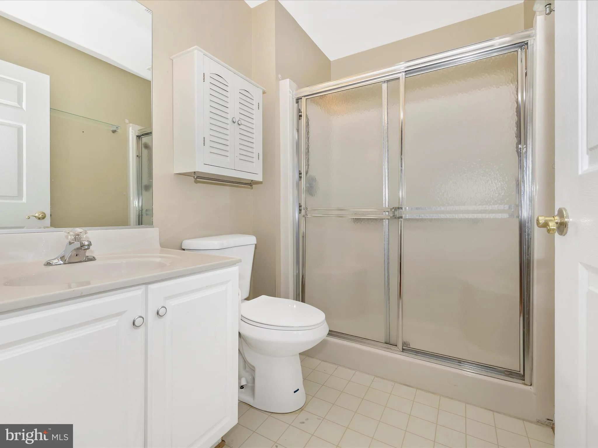 Mount Airy, Maryland 21771, United States, 2 Bedrooms Bedrooms, ,3 BathroomsBathrooms,Residential,Pending,11906