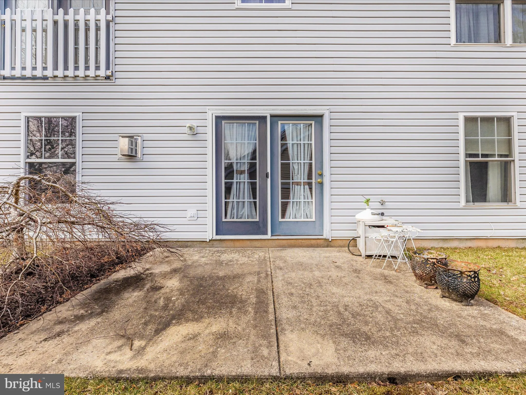 Mount Airy, Maryland 21771, United States, 2 Bedrooms Bedrooms, ,3 BathroomsBathrooms,Residential,Pending,11906