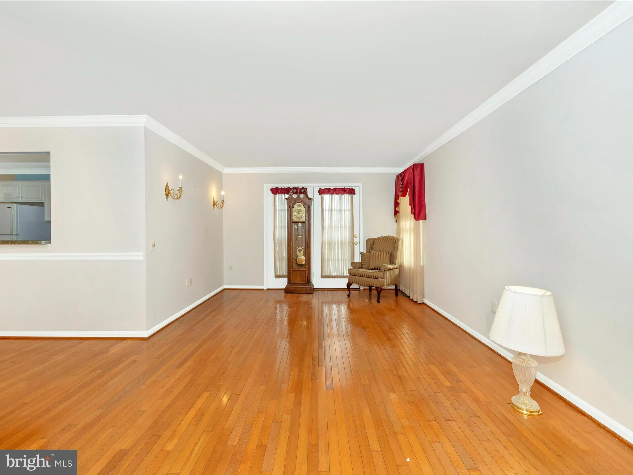 Mount Airy, Maryland 21771, United States, 2 Bedrooms Bedrooms, ,3 BathroomsBathrooms,Residential,Pending,11906