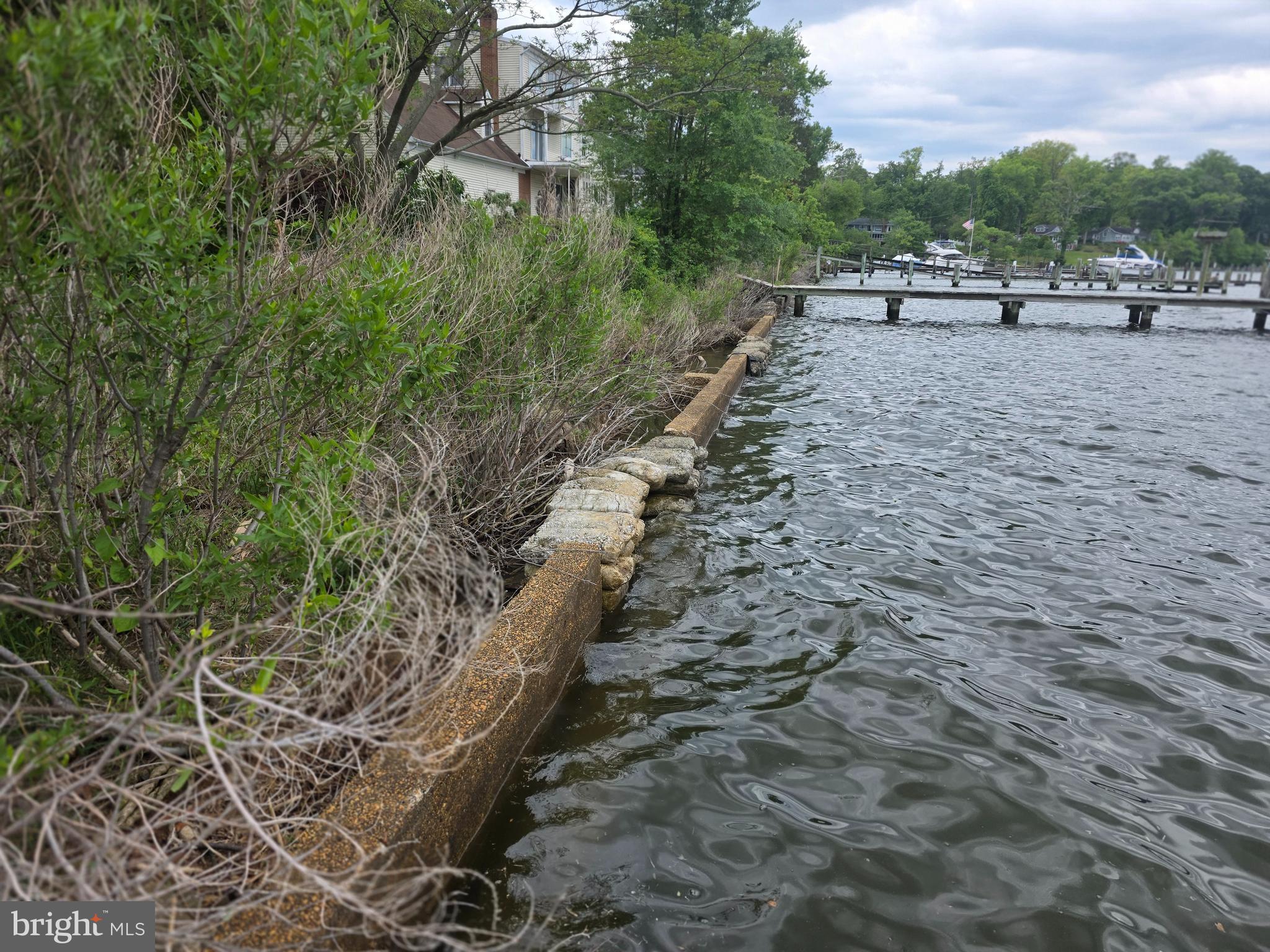 EDGEWATER BEACH - Residential