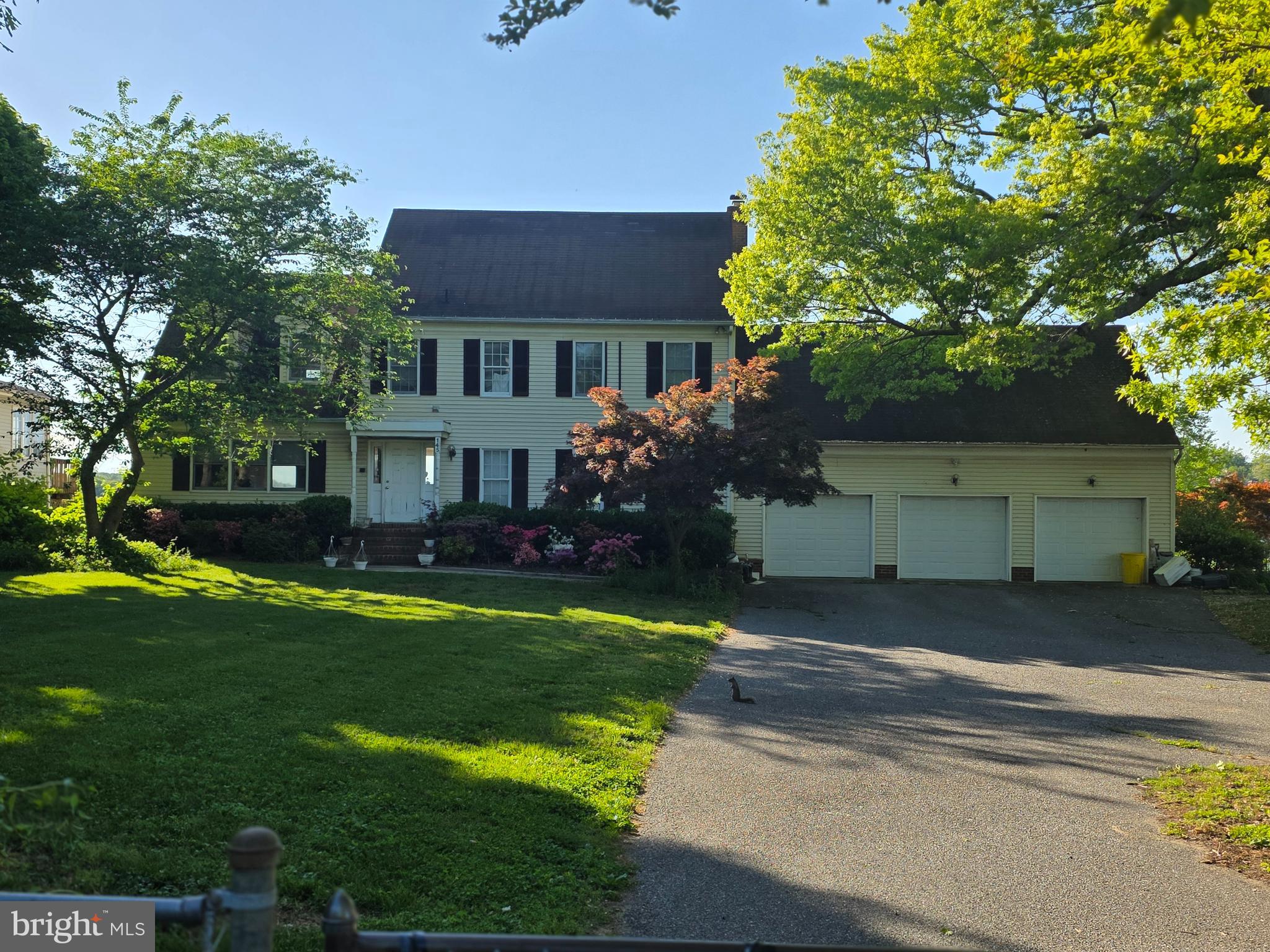 EDGEWATER BEACH - Residential