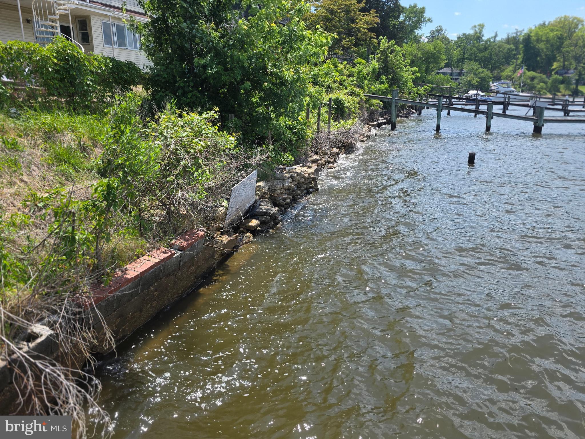 EDGEWATER BEACH - Residential