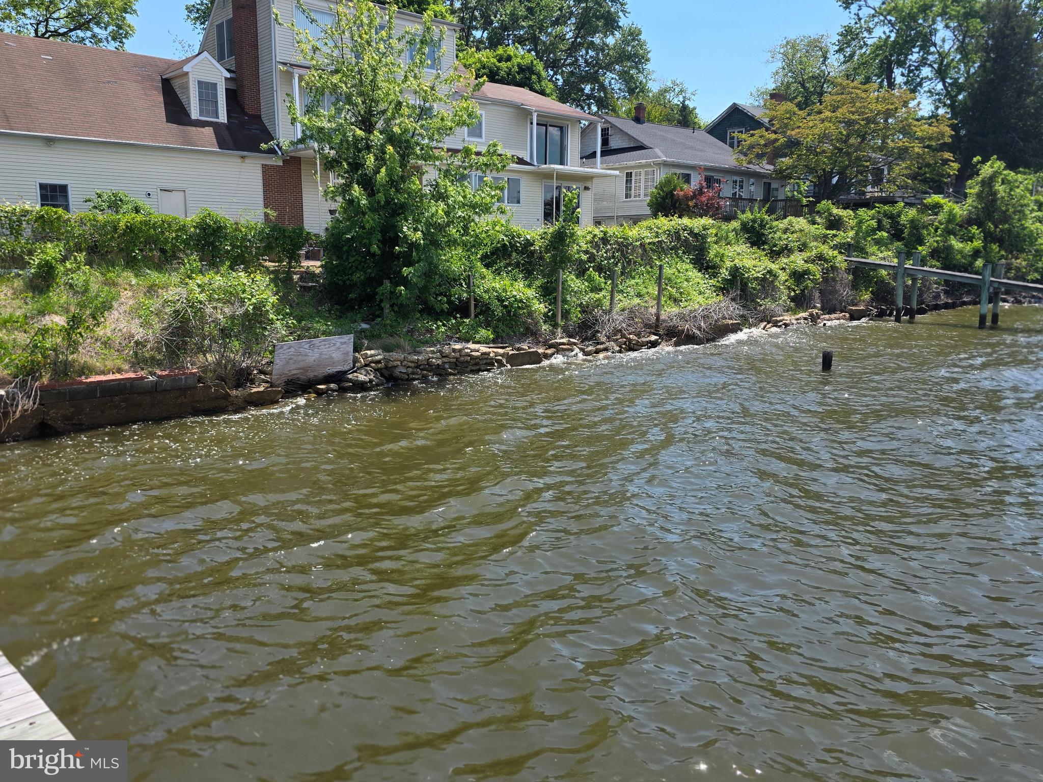 EDGEWATER BEACH - Residential