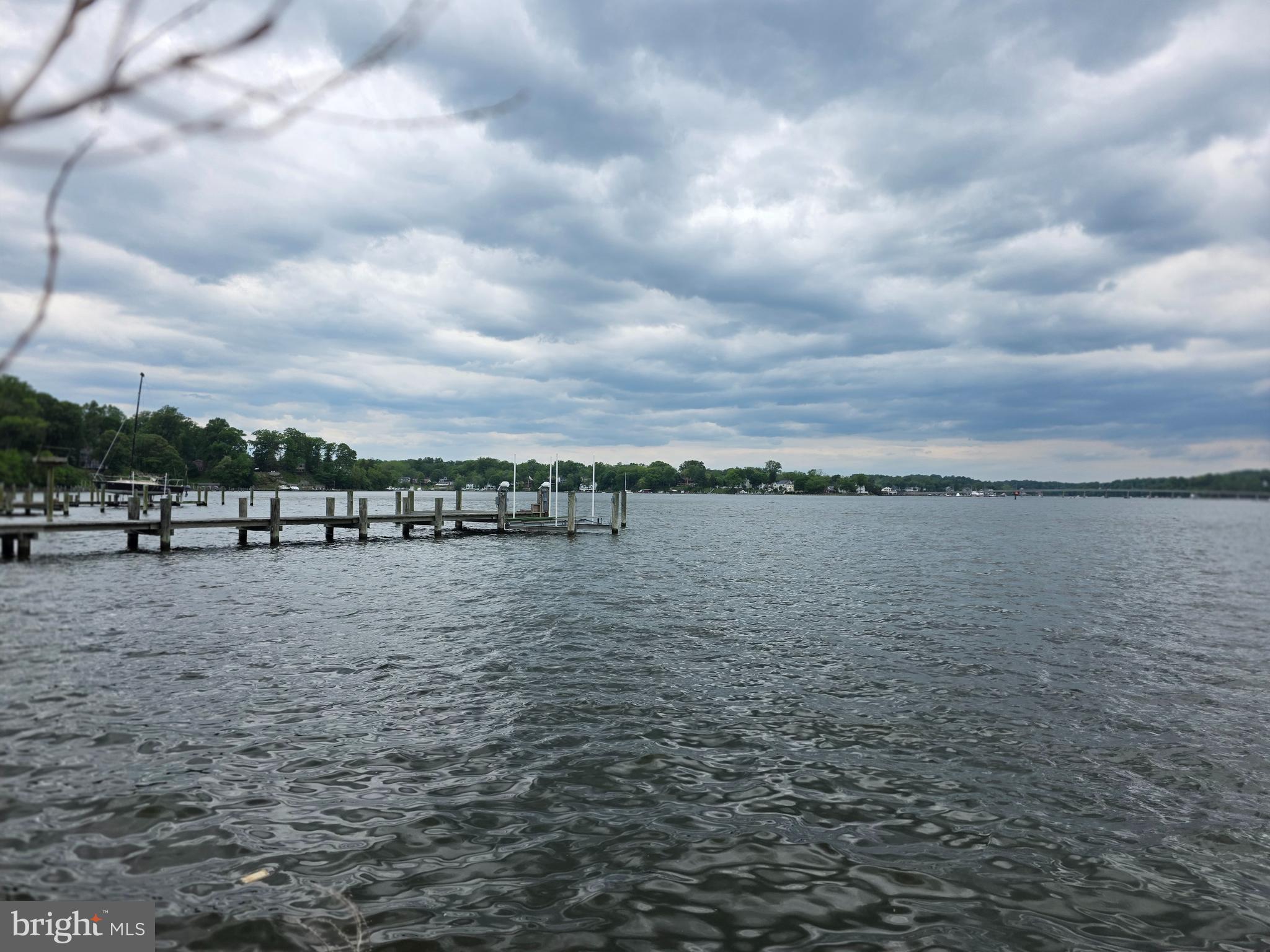 EDGEWATER BEACH - Residential
