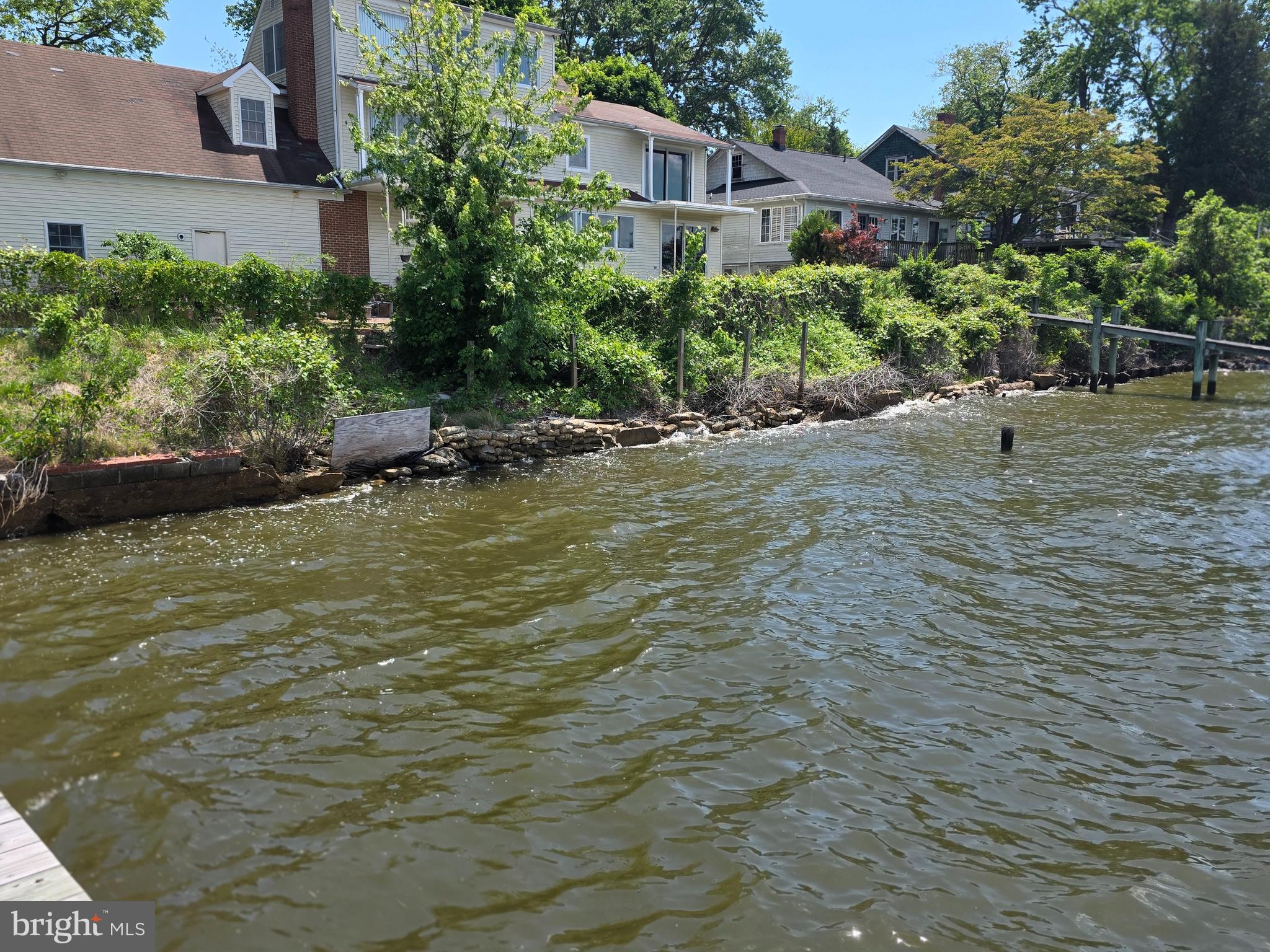 EDGEWATER BEACH - Residential