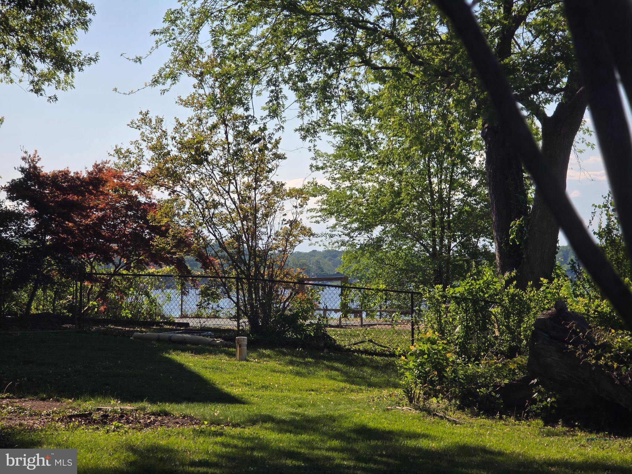 EDGEWATER BEACH - Residential