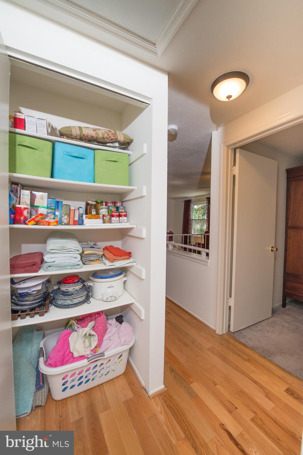 REVELL DOWNS - Residential