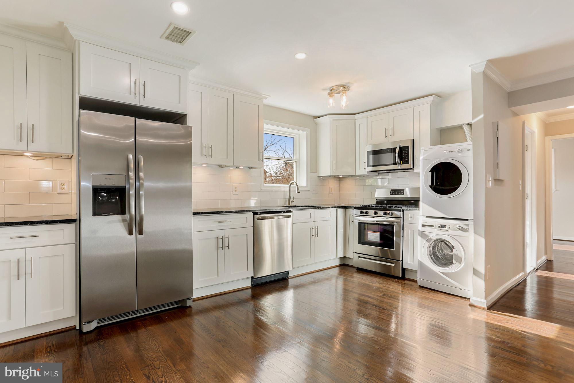 504 E ALEXANDRIA AVENUE 2