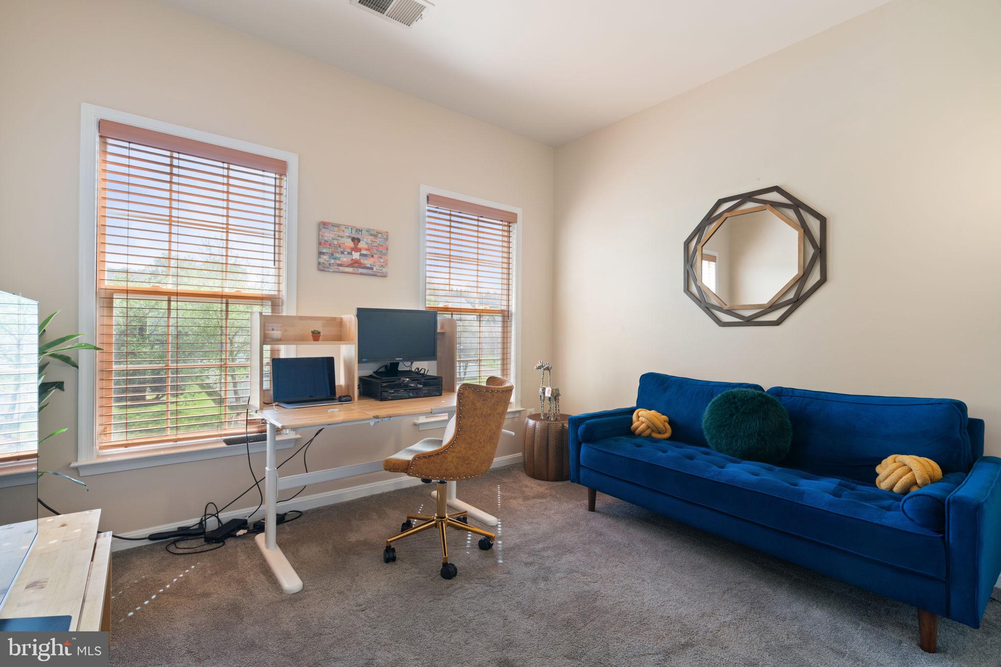 SARATOGA HUNT - Residential