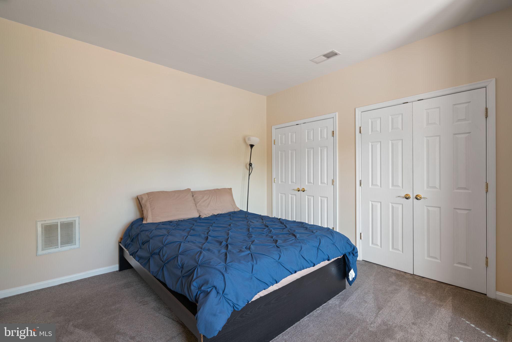 SARATOGA HUNT - Residential