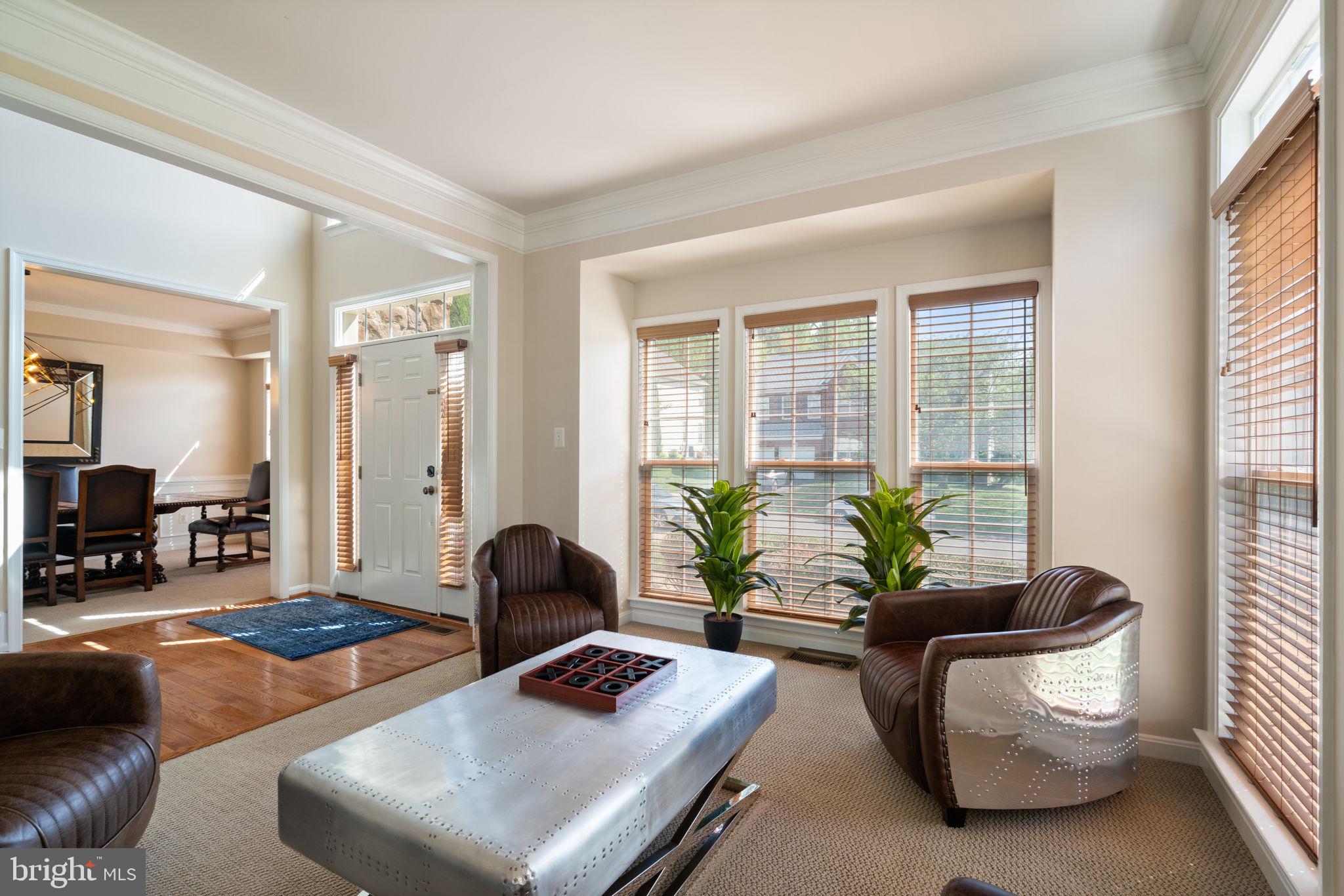 SARATOGA HUNT - Residential