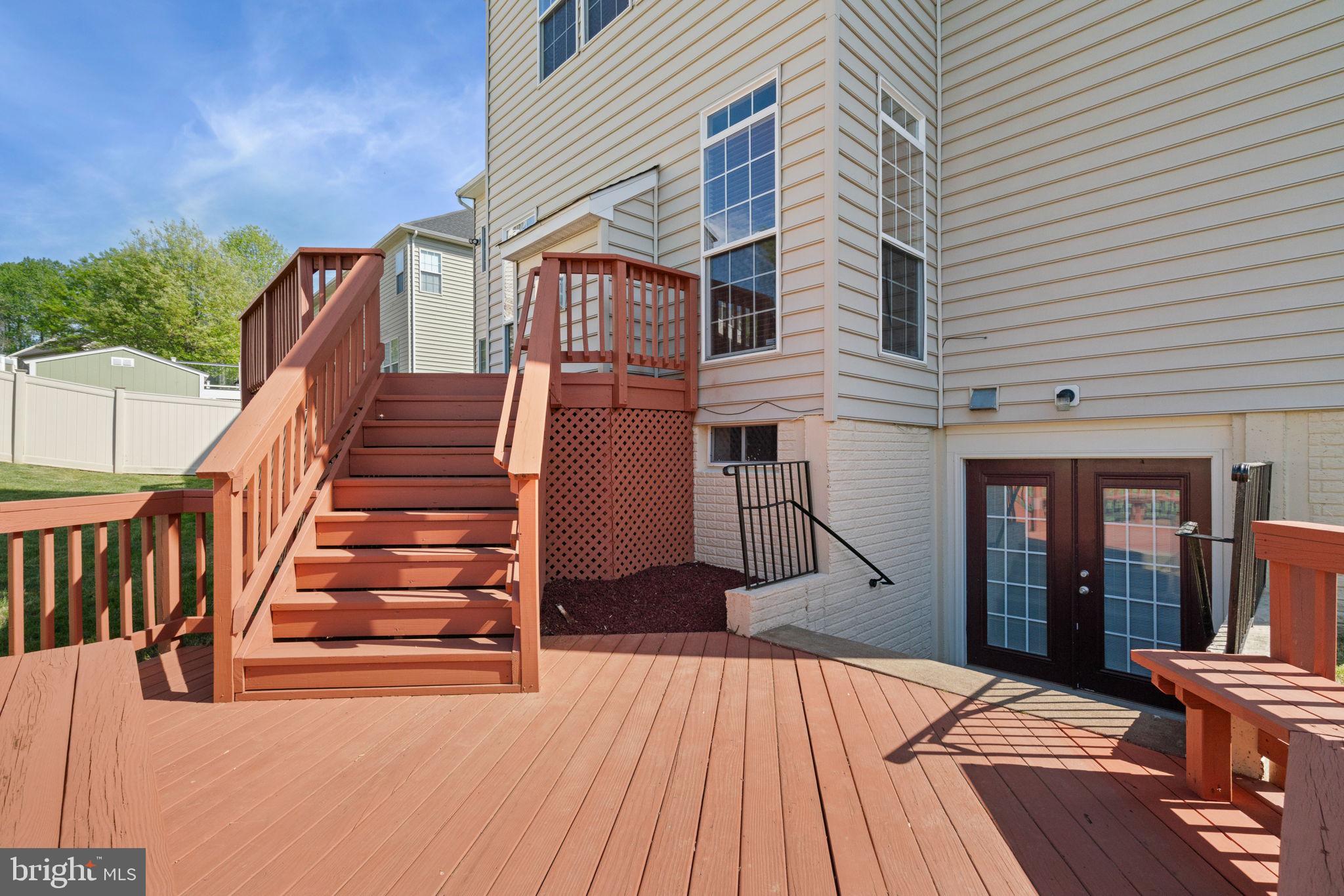 SARATOGA HUNT - Residential