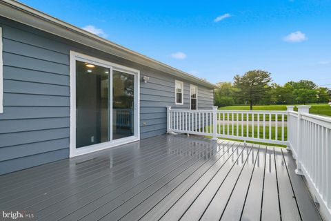 Tiny photo for 6301 Linus Drive, BALTIMORE, MD 21207 (MLS # MDBC2161568)
