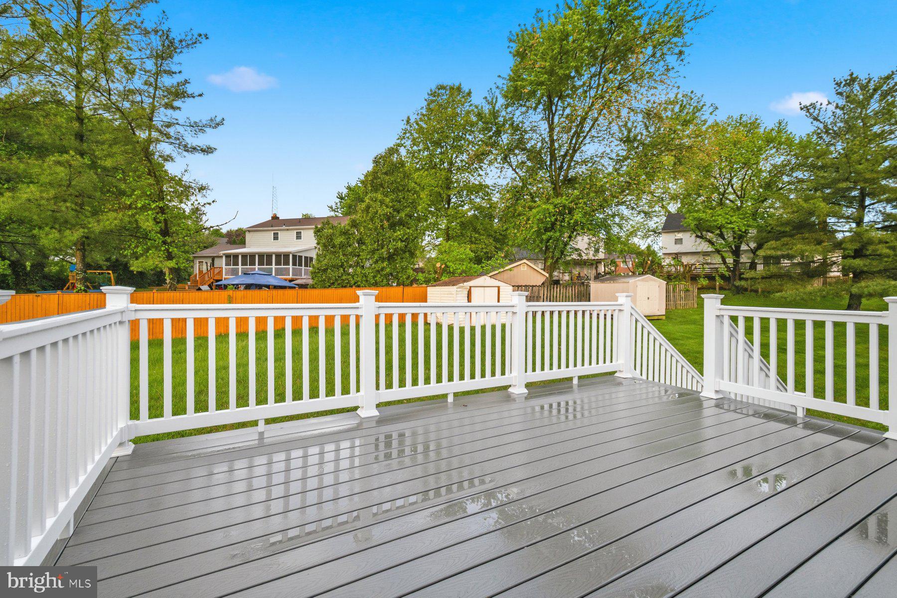 WESTVIEW PLACE - Residential
