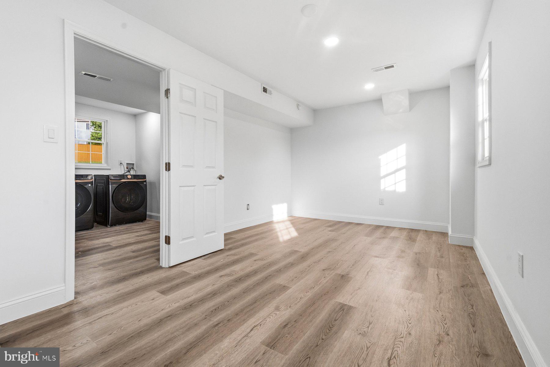 WESTVIEW PLACE - Residential