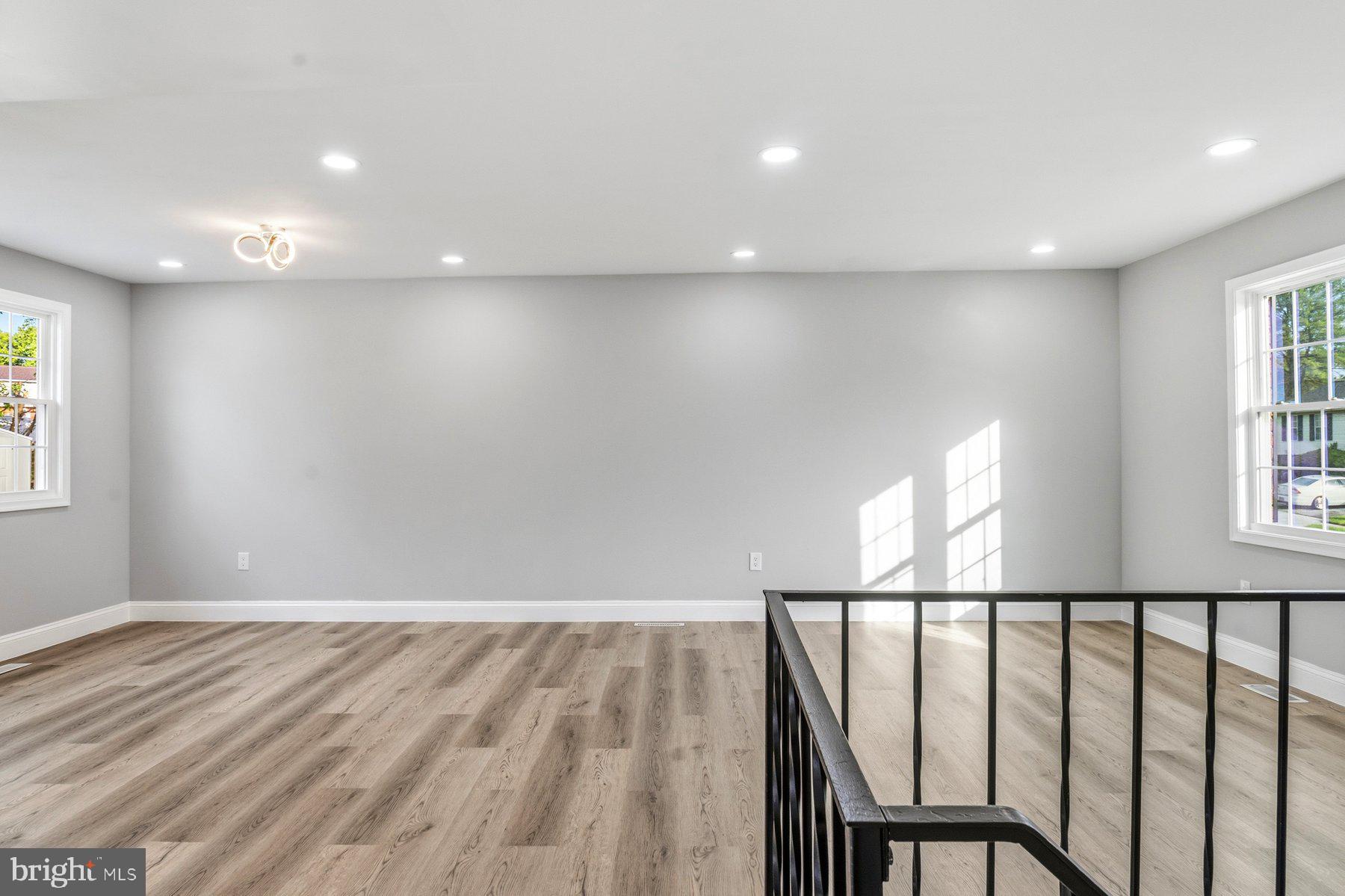 WESTVIEW PLACE - Residential