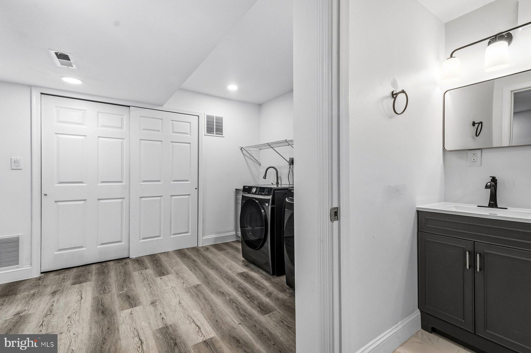 WESTVIEW PLACE - Residential
