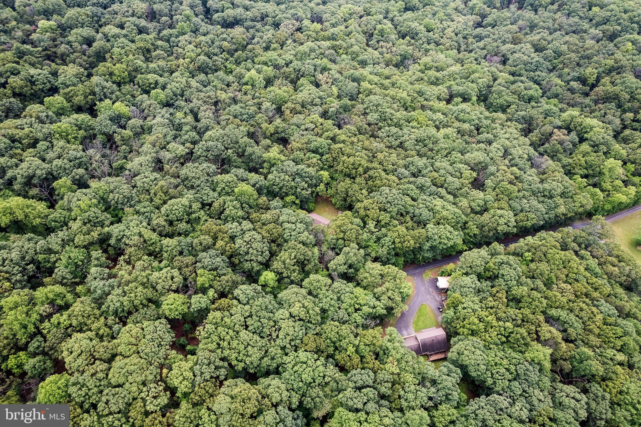 DEER RUN WOODS - Residential