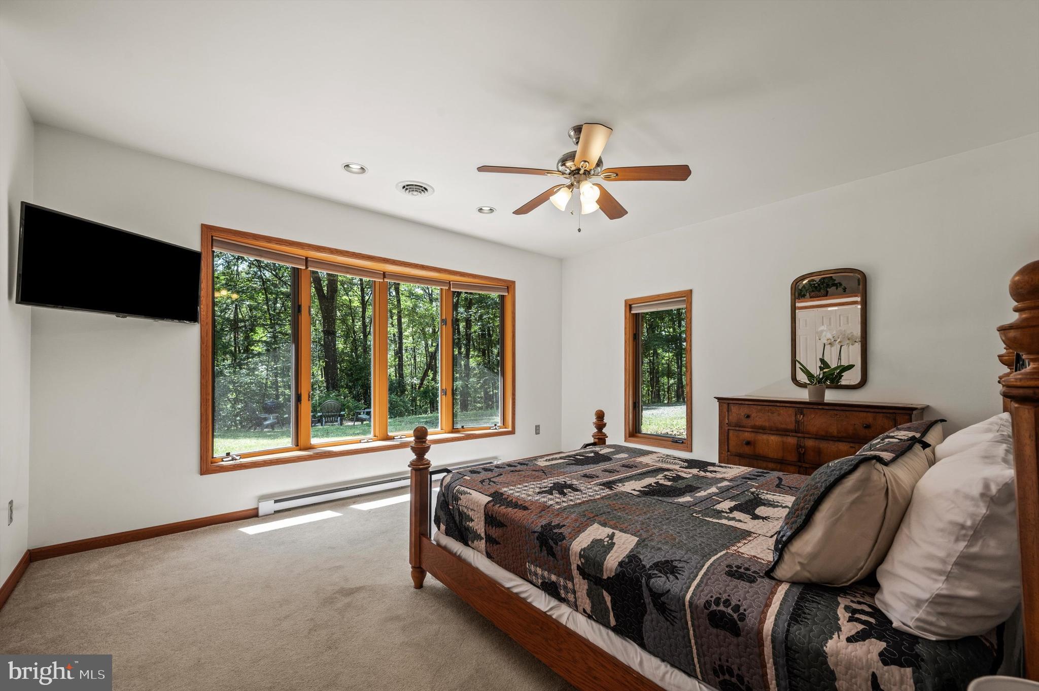 DEER RUN WOODS - Residential