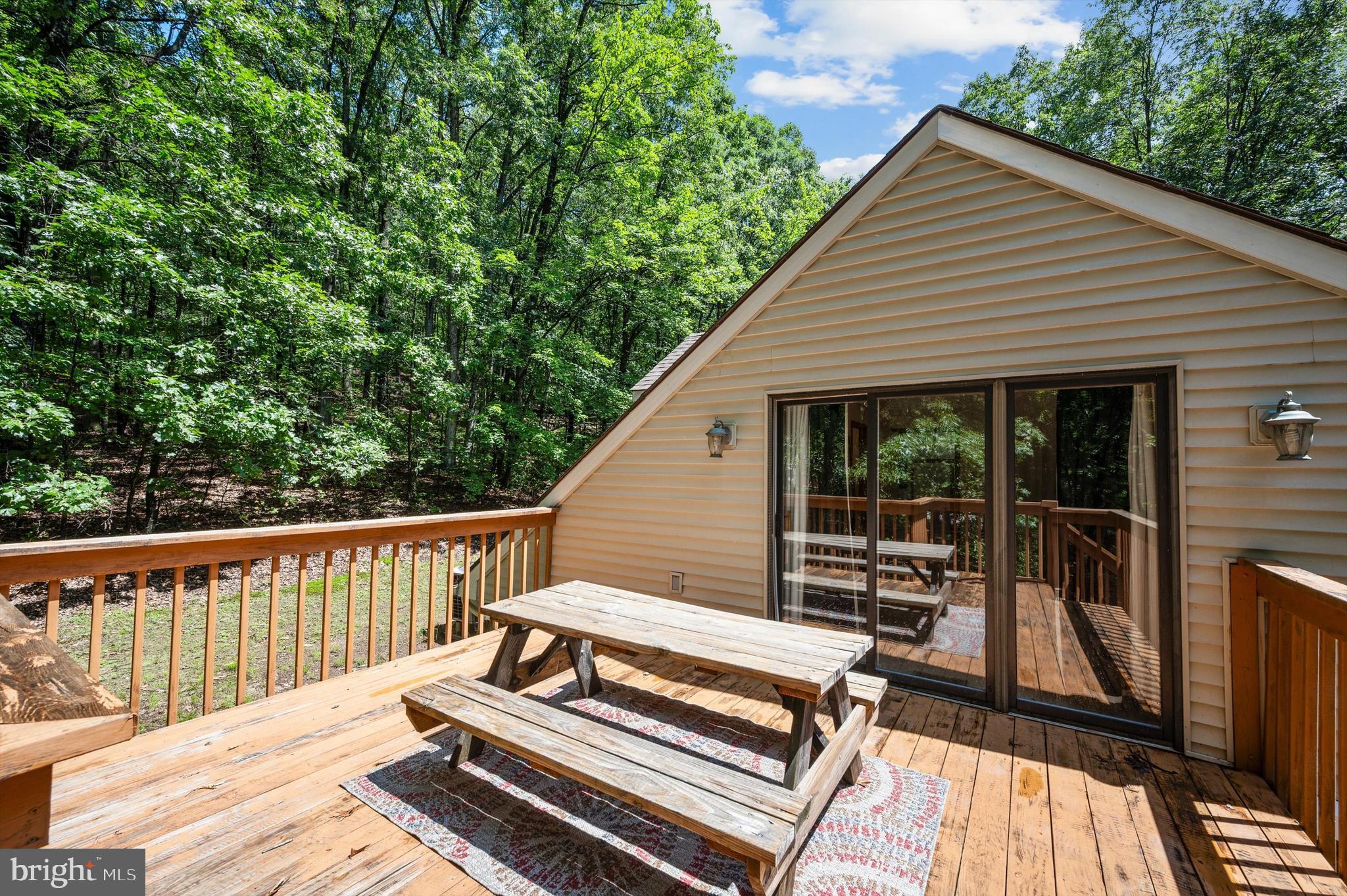 DEER RUN WOODS - Residential