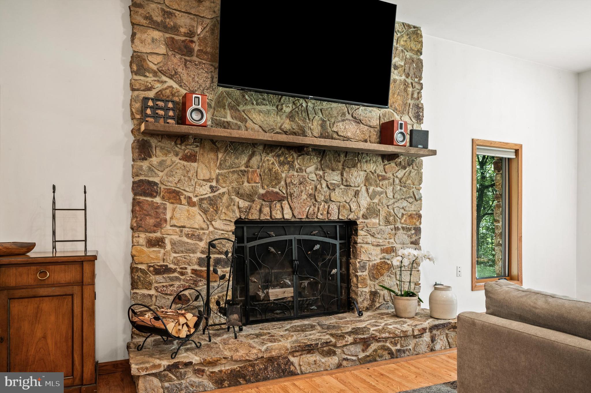 DEER RUN WOODS - Residential