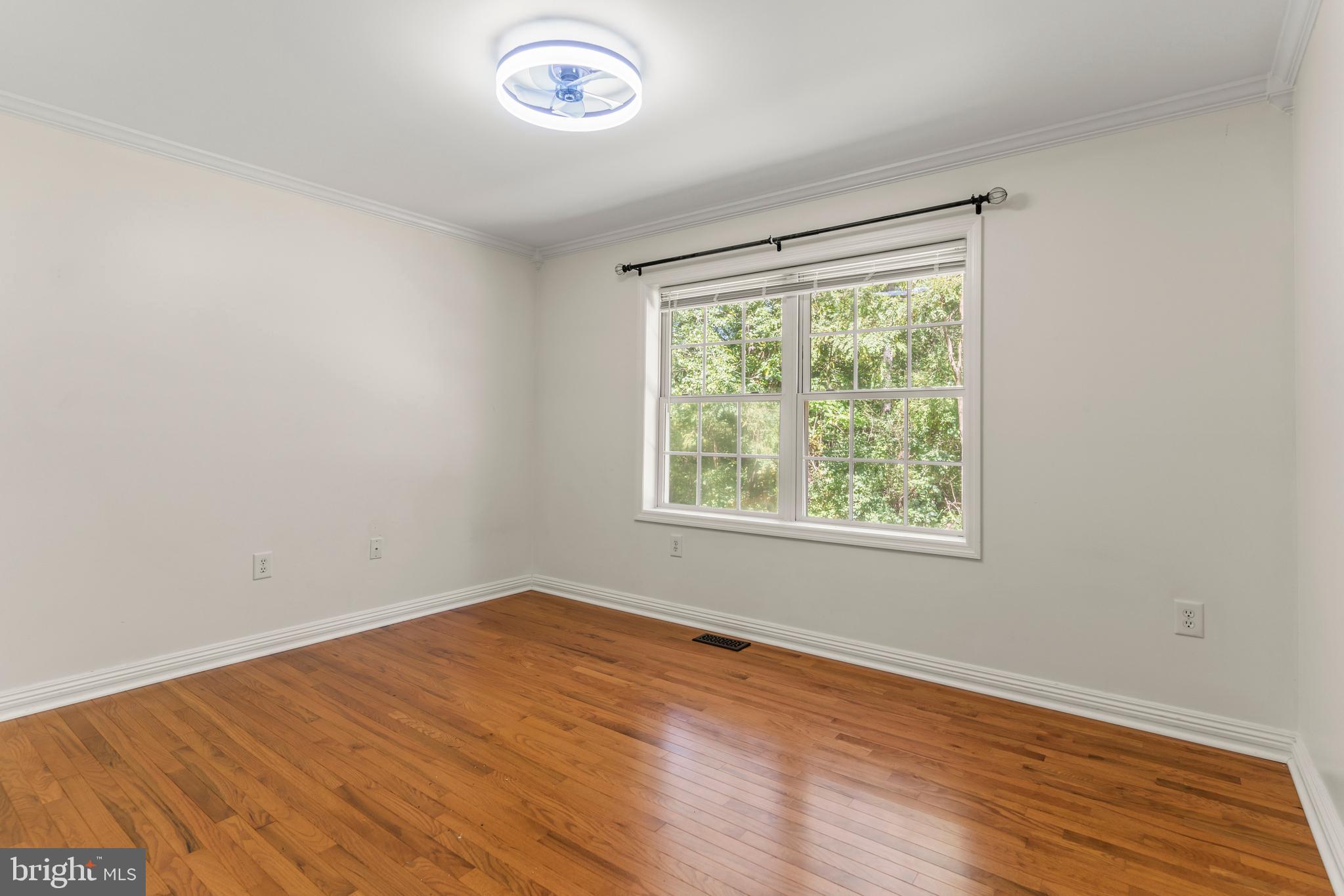 RIVER WOOD - Residential