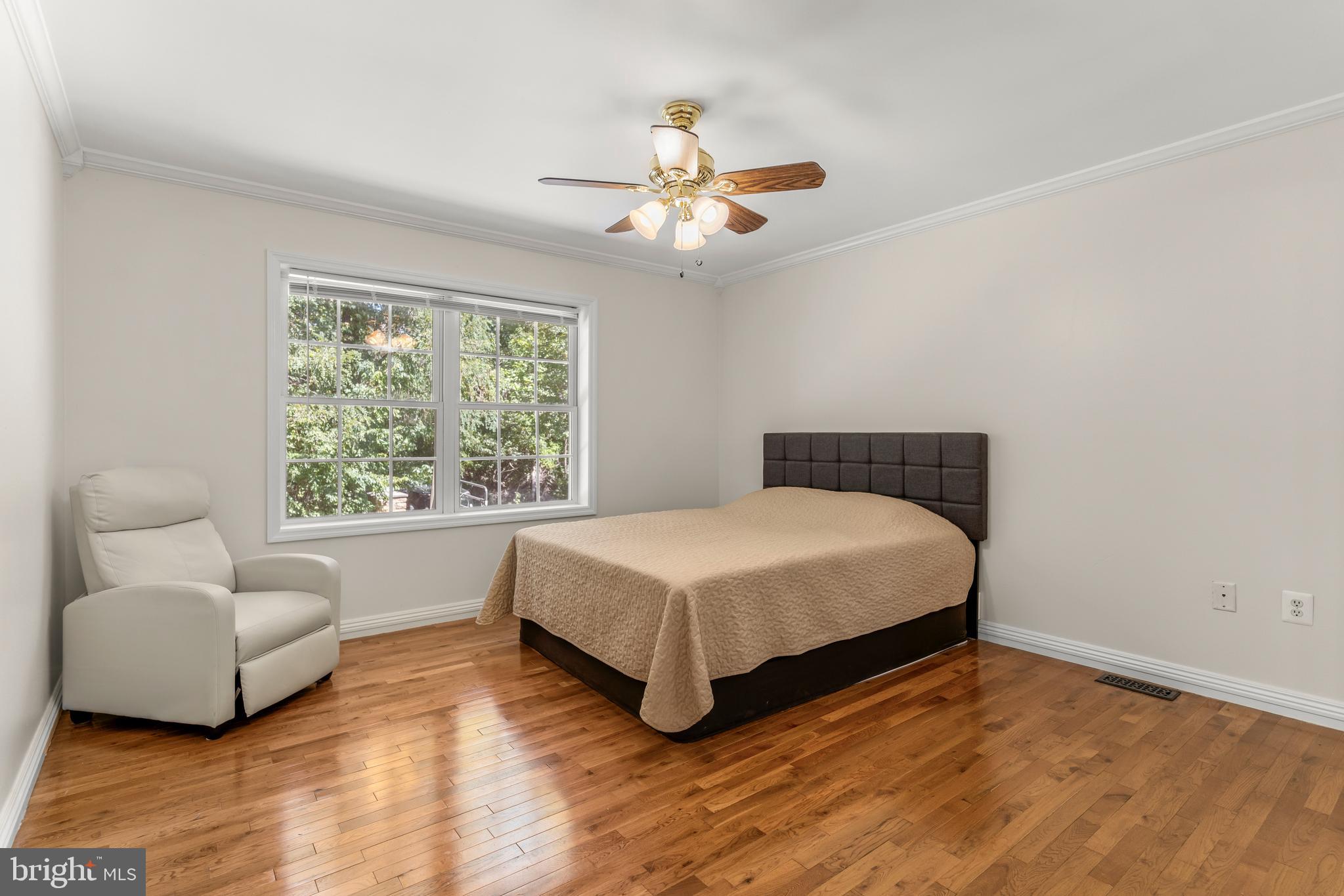 RIVER WOOD - Residential