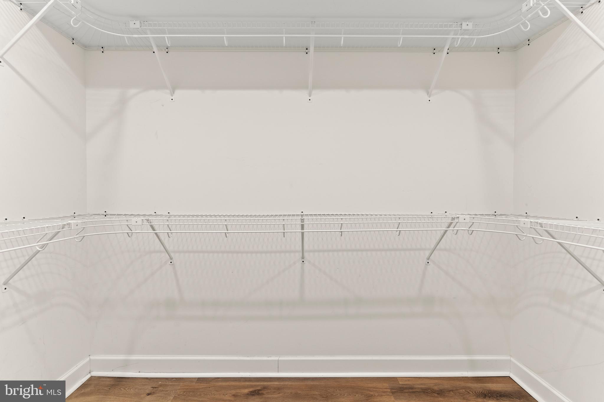 RIVER WOOD - Residential