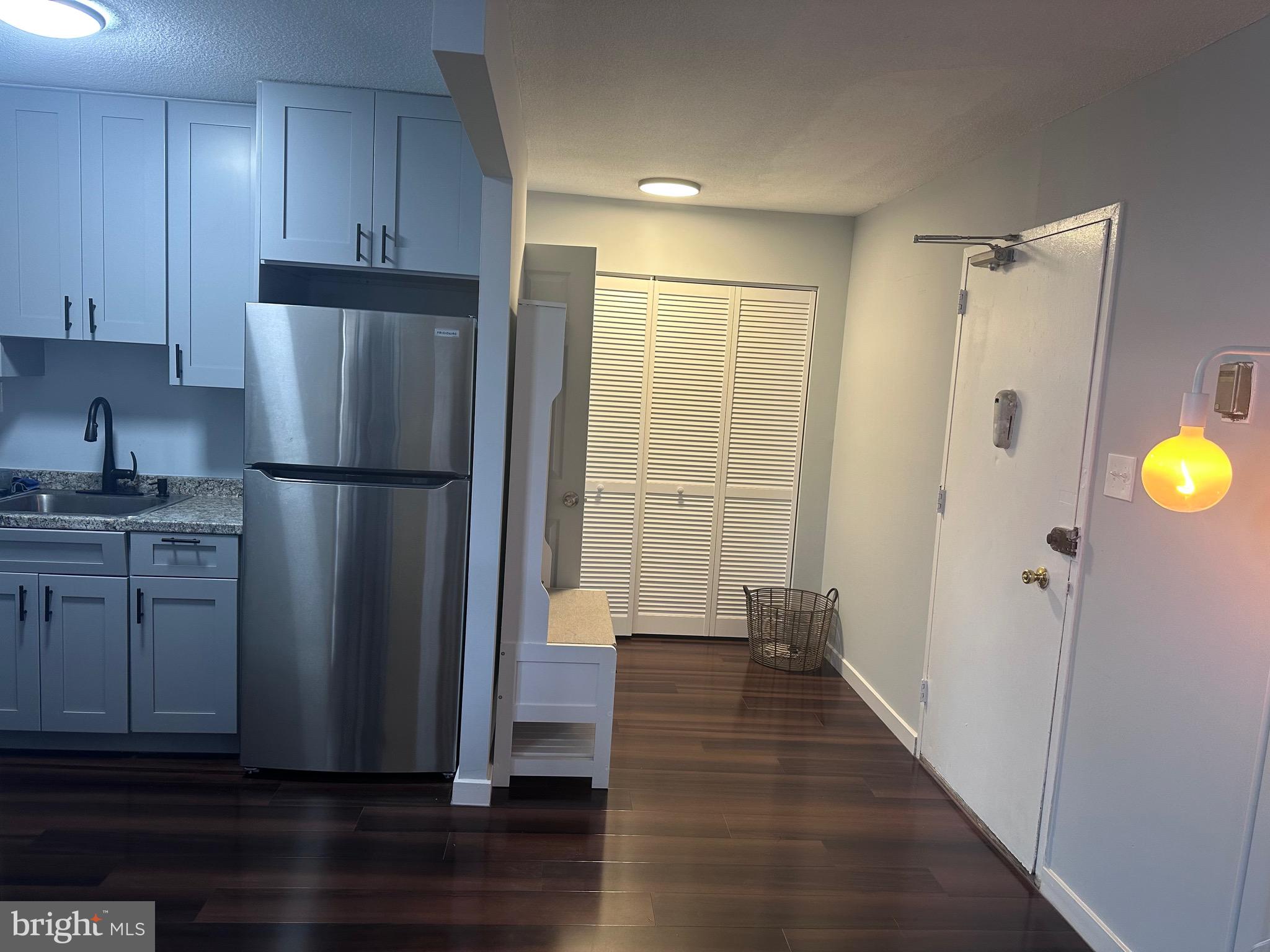 THE CARLTON - Residential