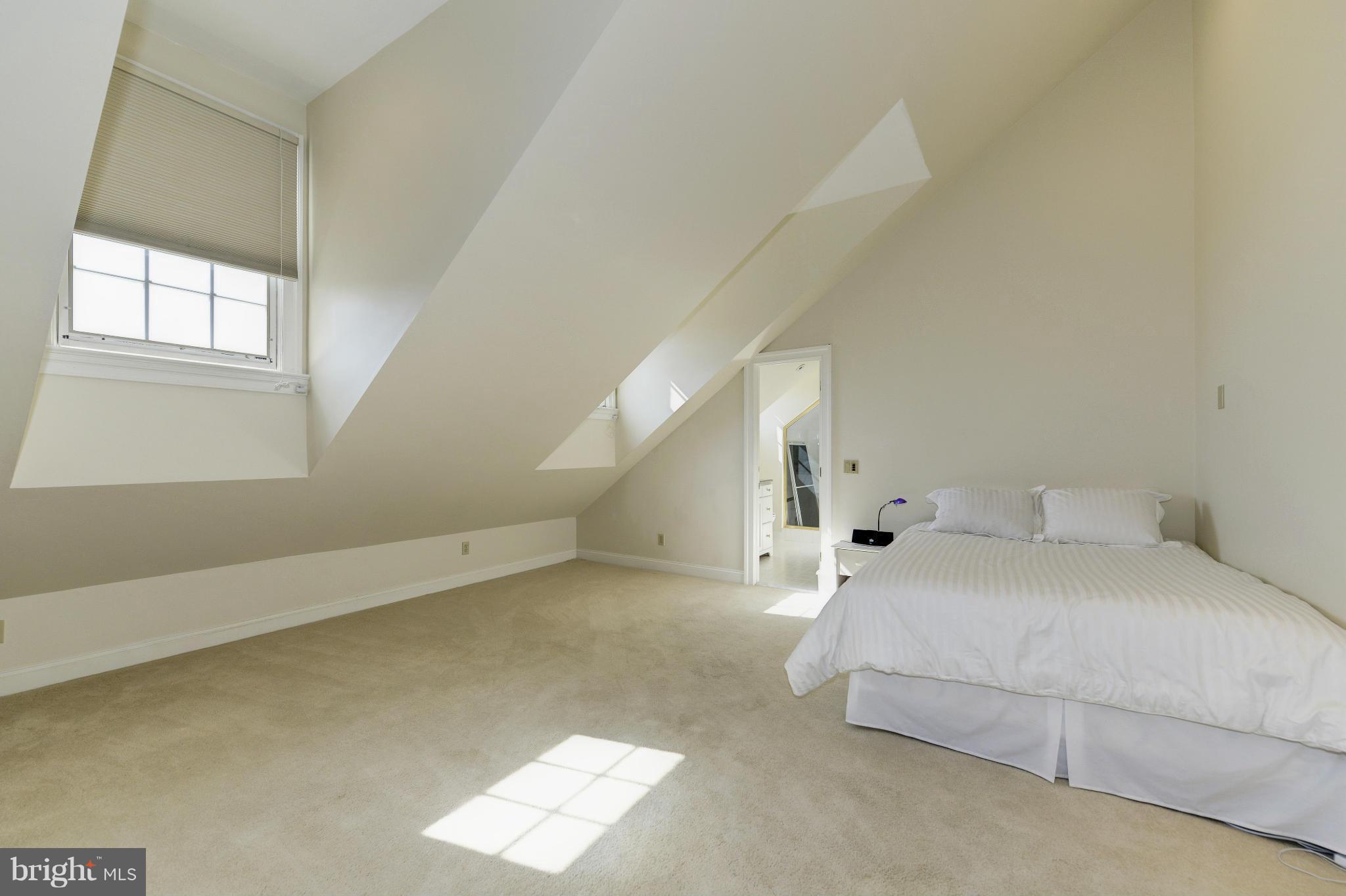 GEORGETOWN - Residential