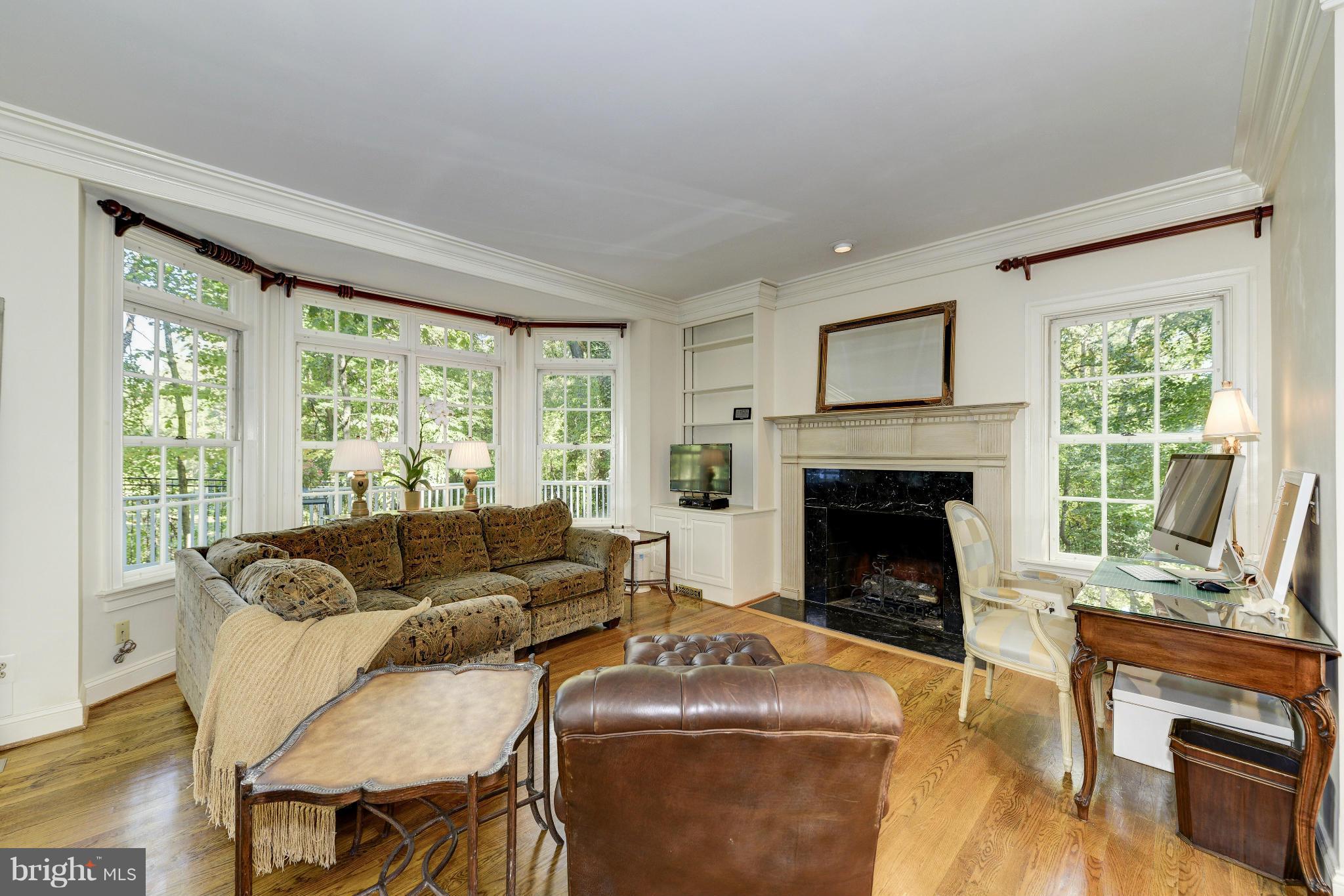 GEORGETOWN - Residential