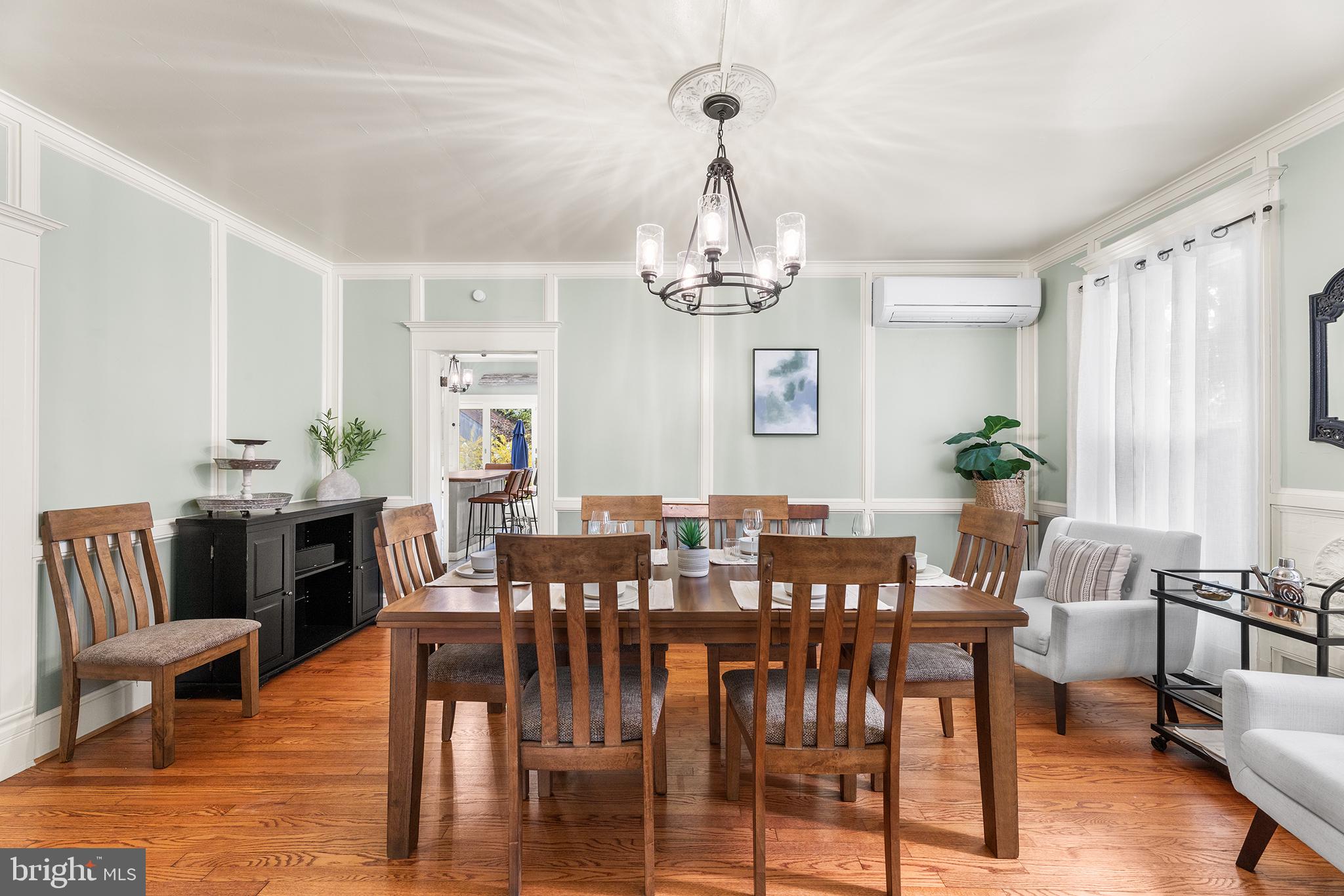 CAMBRIDGE HISTORIC DISTRICT - Residential